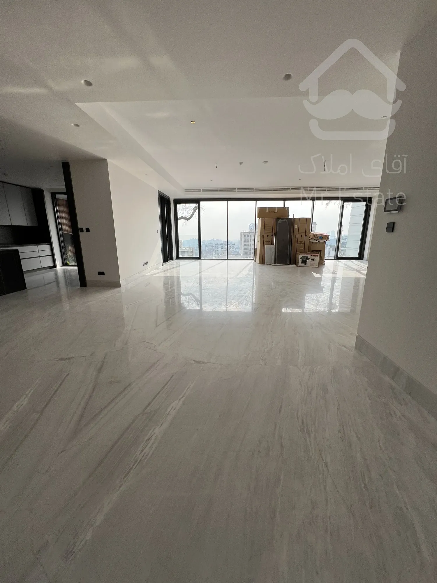 ۴۱۰ متر مدرن فول با ویو ابدی