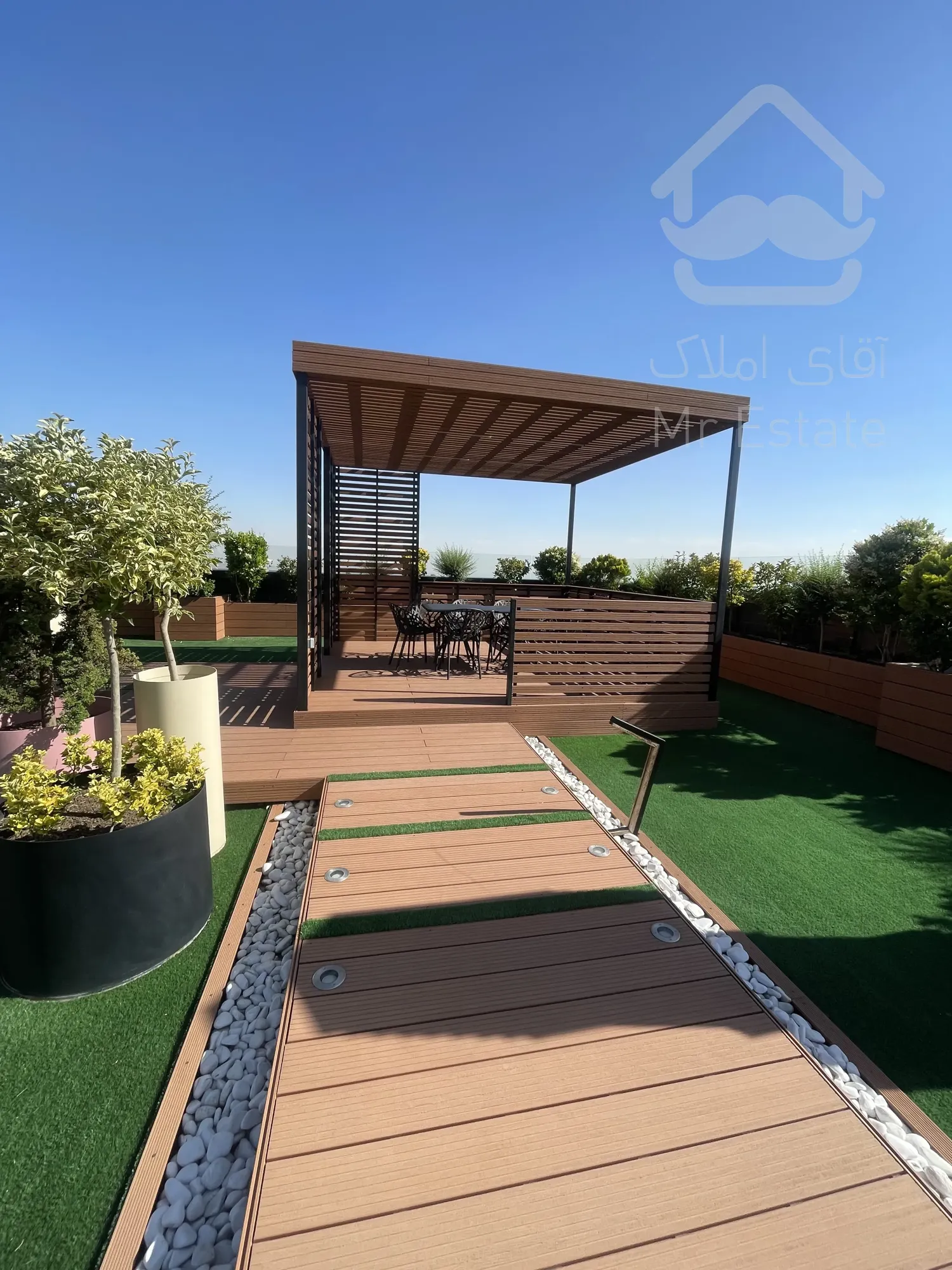 فروش آپارتمان 237 متر 3خواب  رونیکاپالاس قیطریه