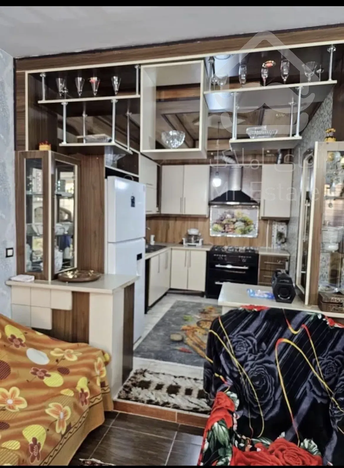 دپارتمان سلیمی/ویلایی/۳طبقه/بازسازی شده