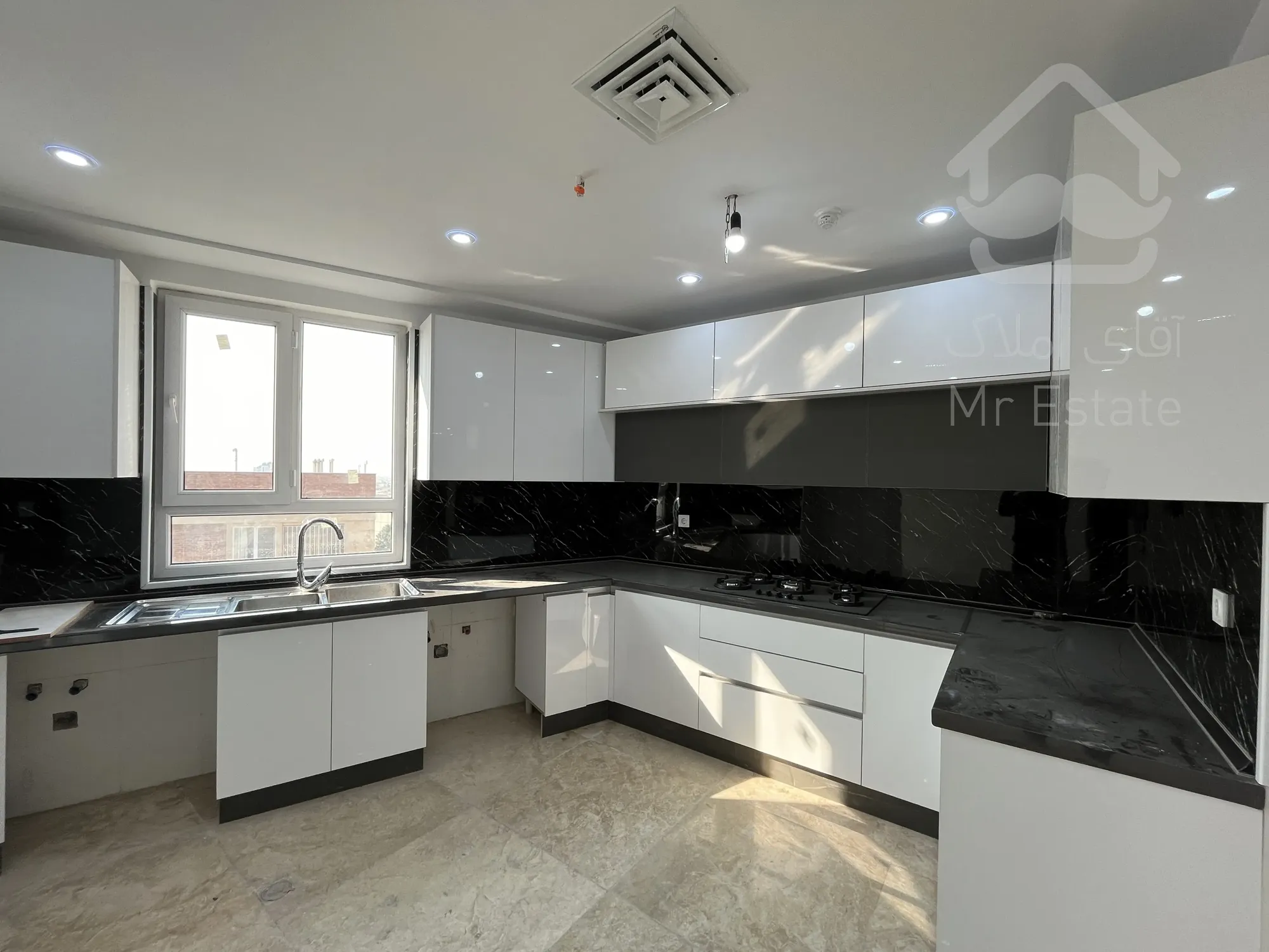 اجاره 120 متری اختیاریه