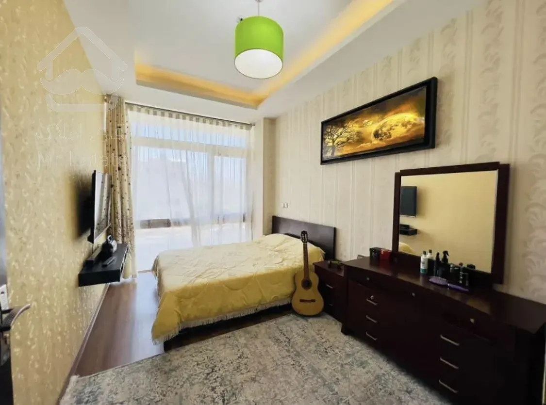 ۲۰۰متری۳خواب فروشی سوپر لوکس سند تکبرگ استخر دار فوق لاکچری