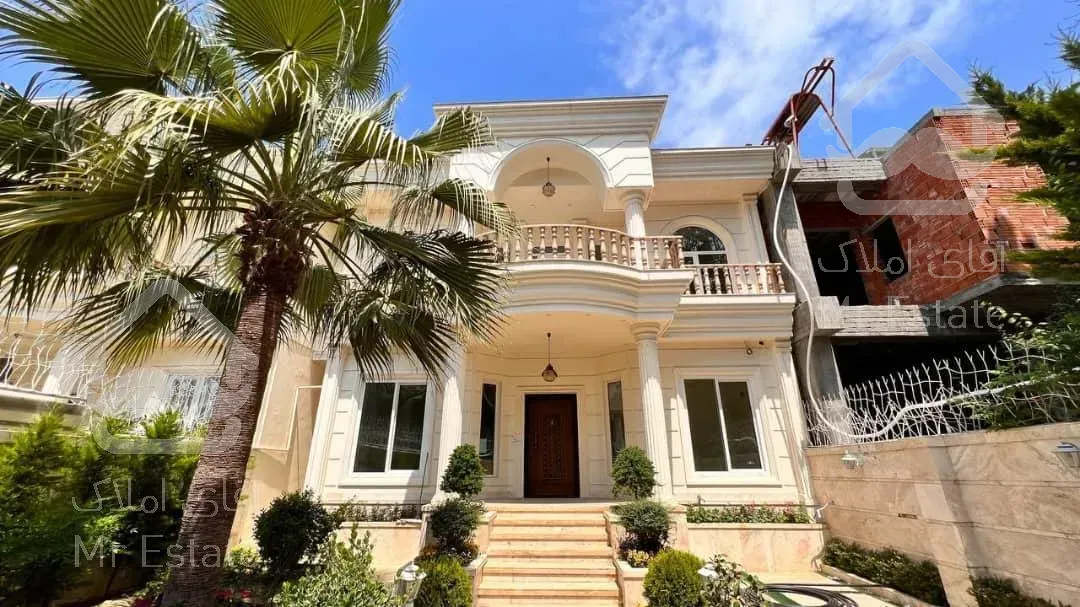 ويلاي لاكچري داراي استخر و سوناخشك.صفاييه