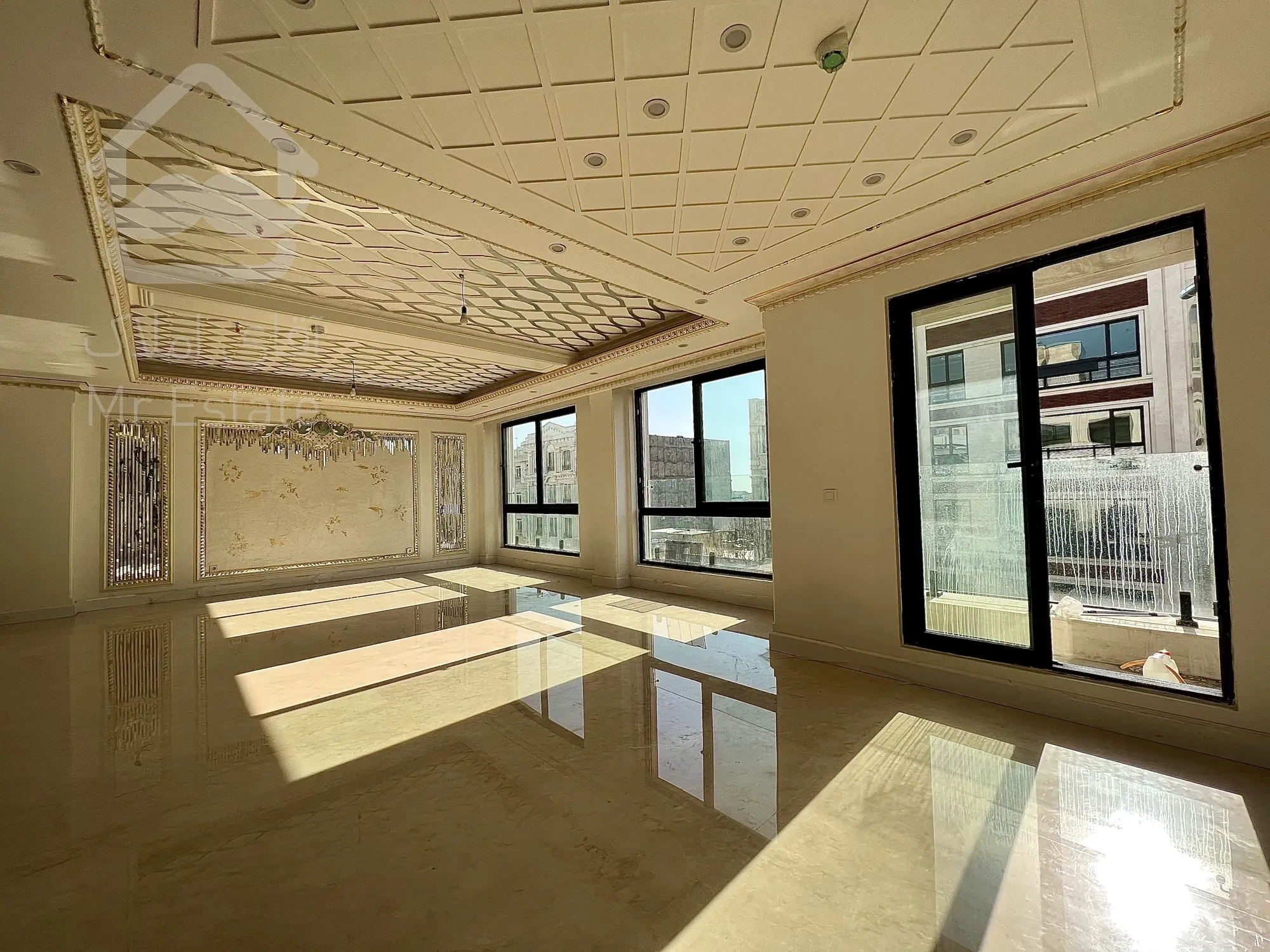 فروش آپارتمان ۲۶۰متری تک واحدی* در فردوس شرق