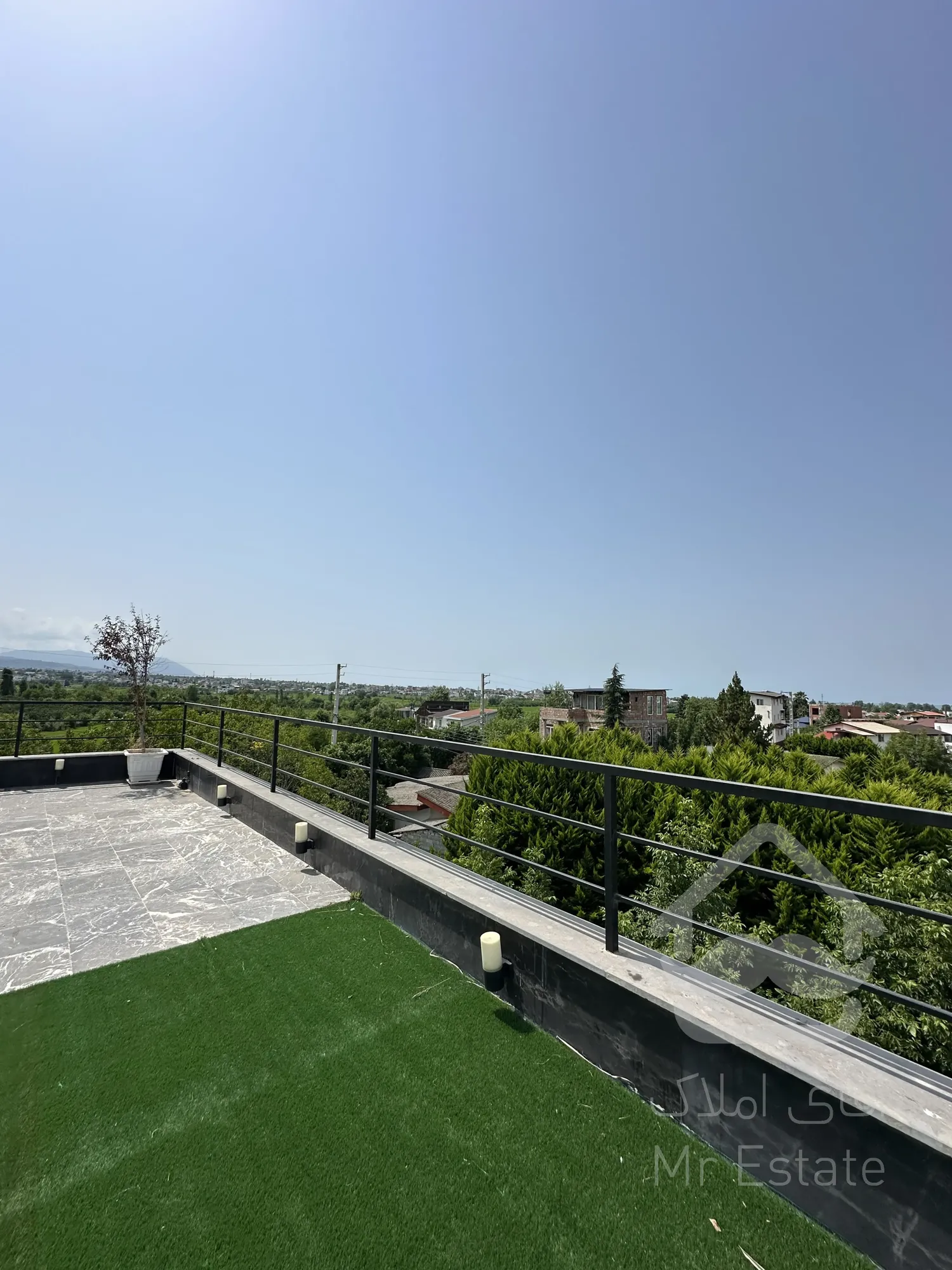 ۴۲۰ متر ویلا مدرن با شرایط ویژه در نوشهر