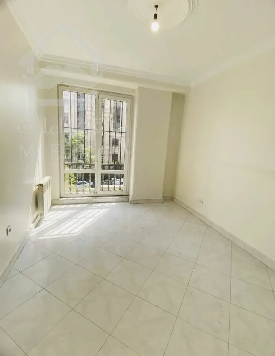 فروش آپارتمان بازسازی شده کم واحد در سازمان برنامه