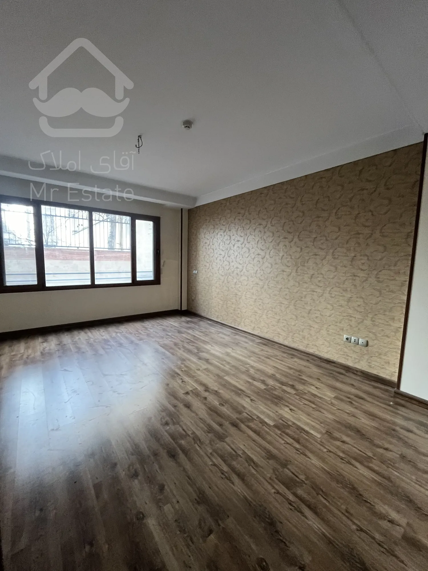 185متر نیاوران فول مشاعات