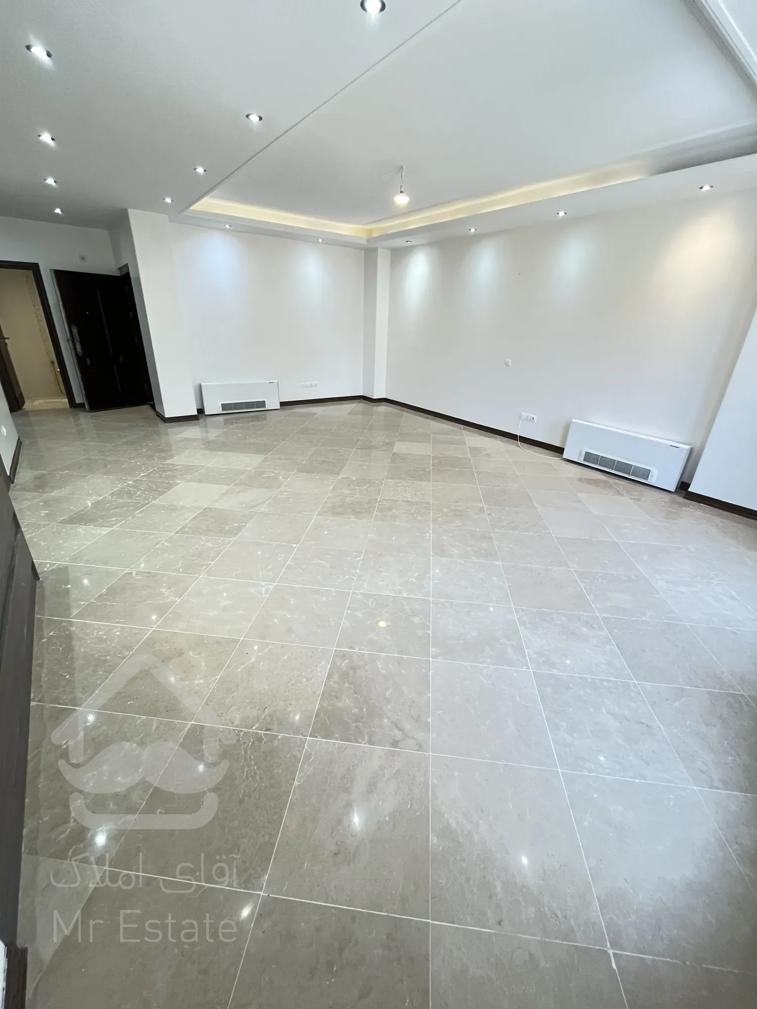 ۱۴۸متر/۳خواب/ظفر/بلوار آرش/امکانات کامل