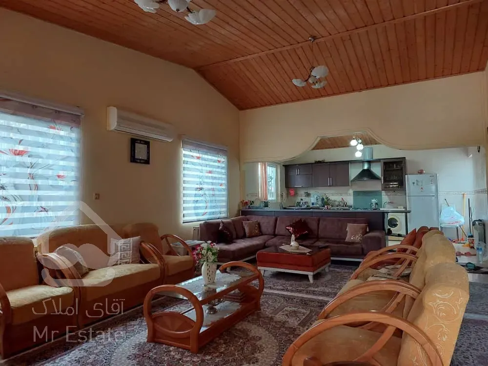 ۲۰۰ متر ویلا خوش قیمت در بندپی