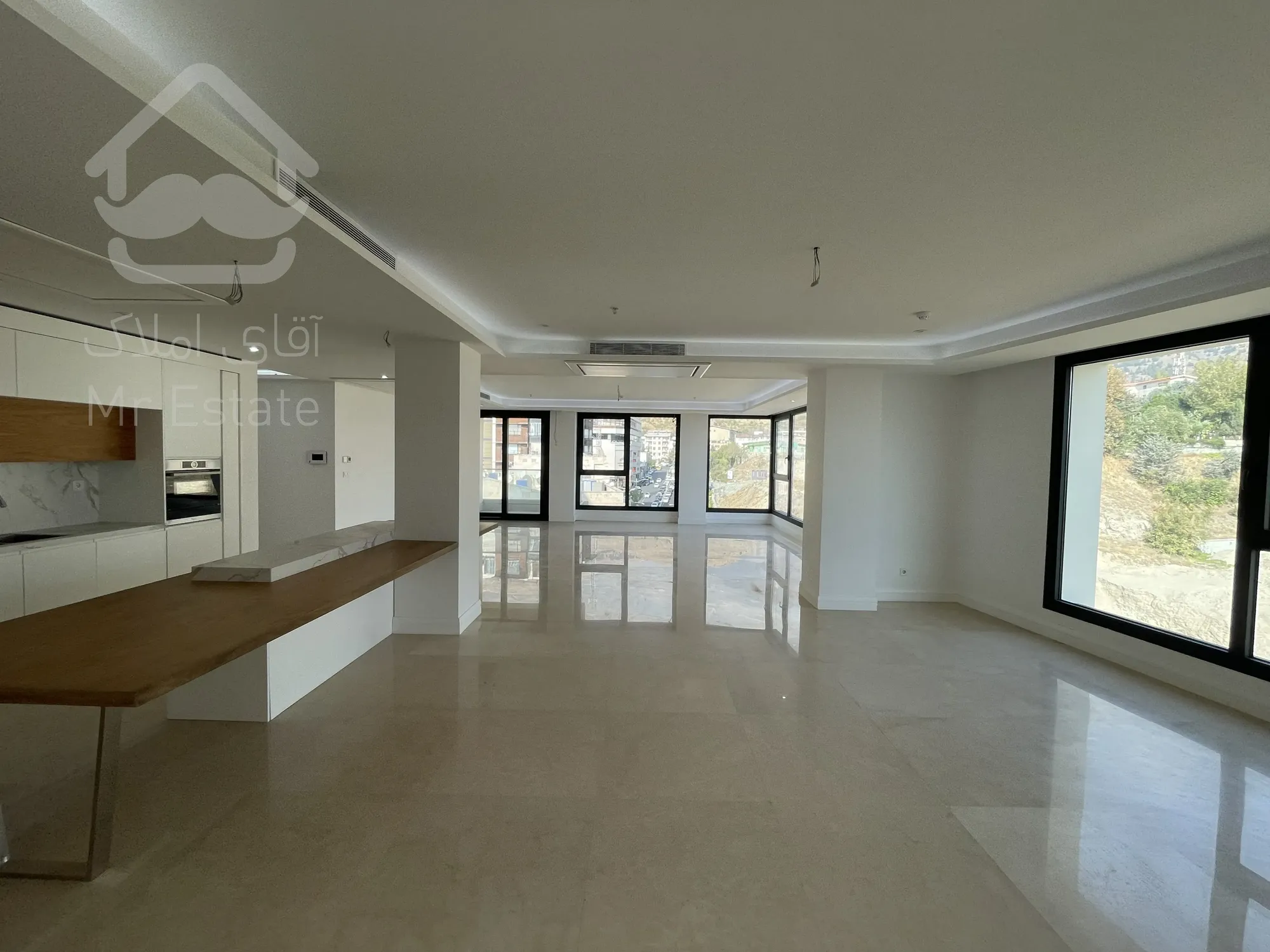 خرید اپارتمان ۲۲۶متر اجودانیه فول مشاعات مدرن