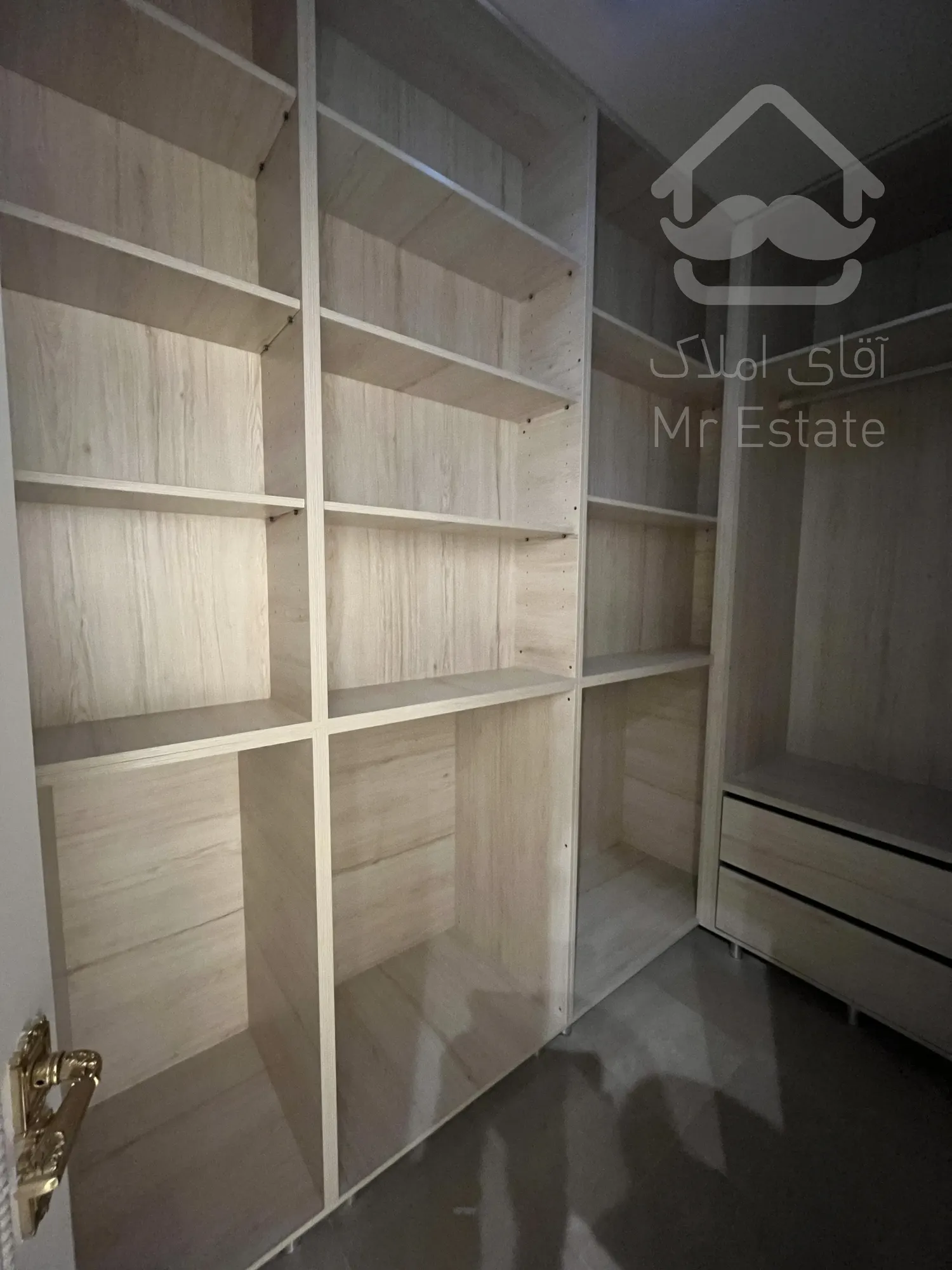 اجاره 250 متری نیاوران