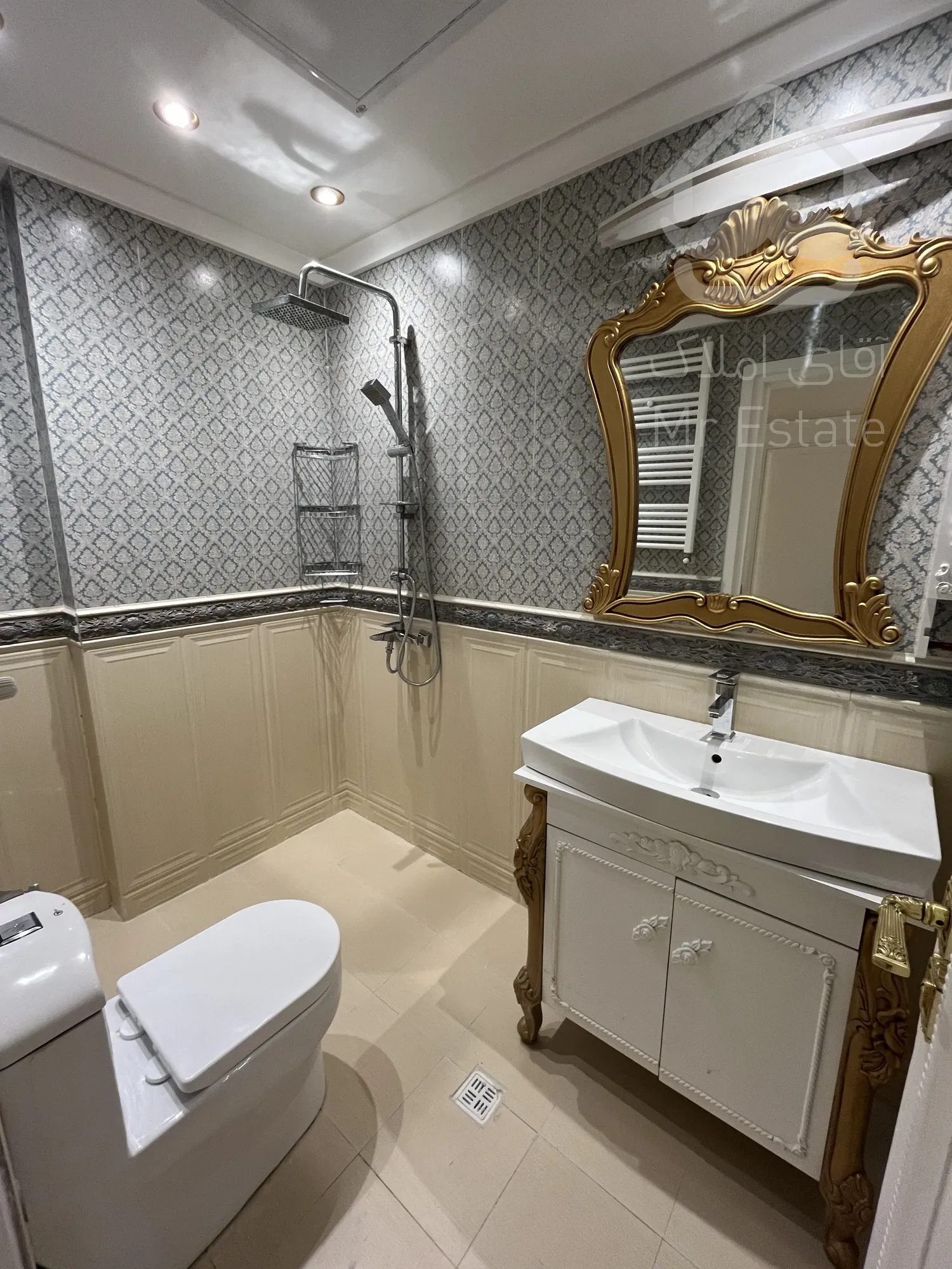 اجاره 250 متری نیاوران