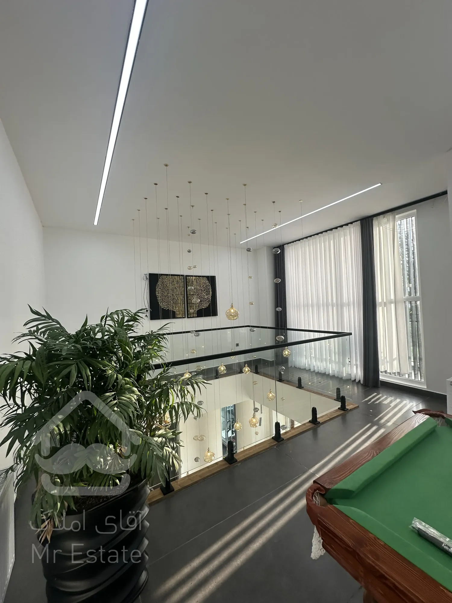 ۳۵۰ متر ویلا مدرن در بهترین منطقه نوشهر