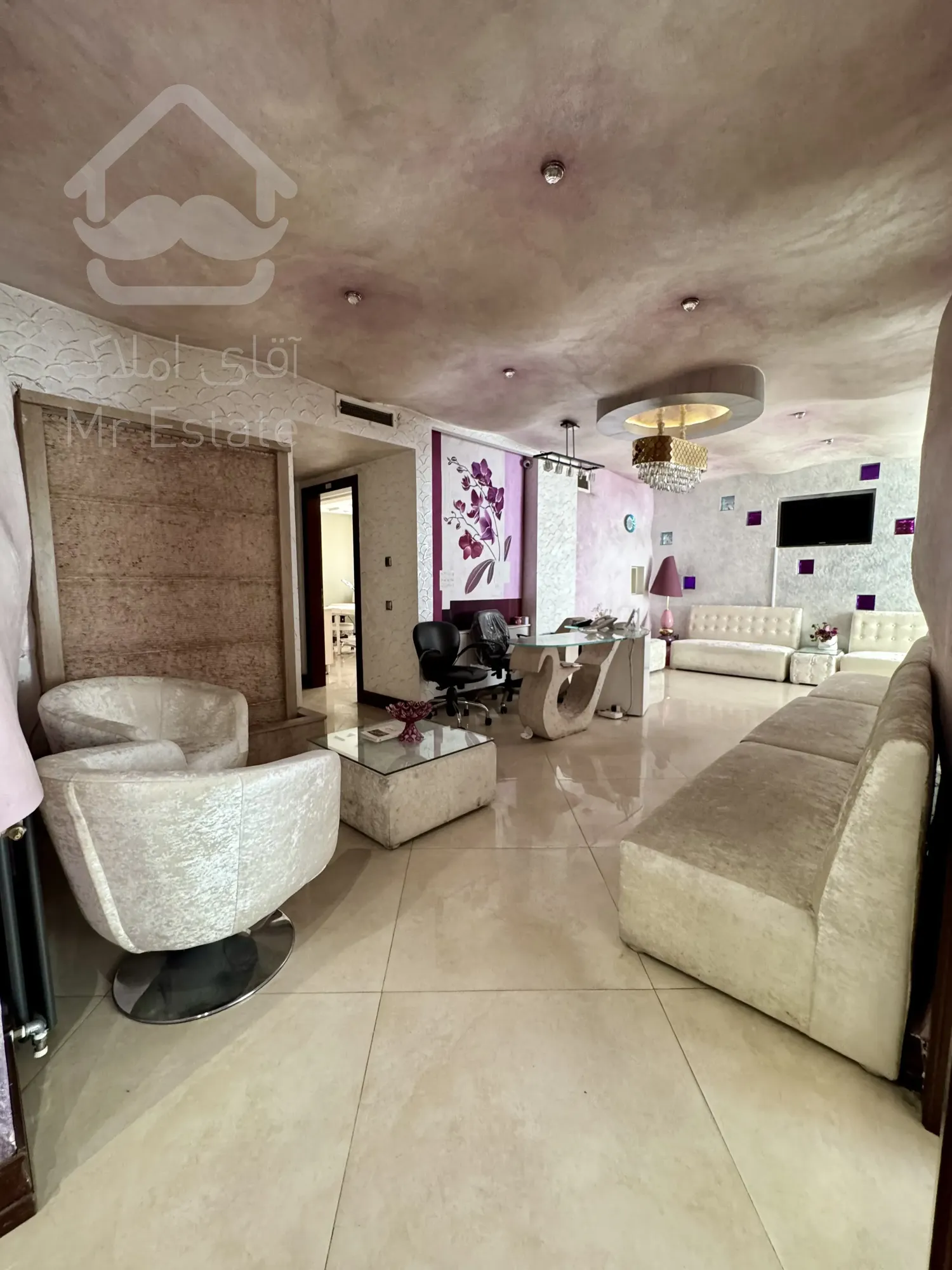 لوکیشن بی نظیر بر خیابان اندرزگو-145 متر