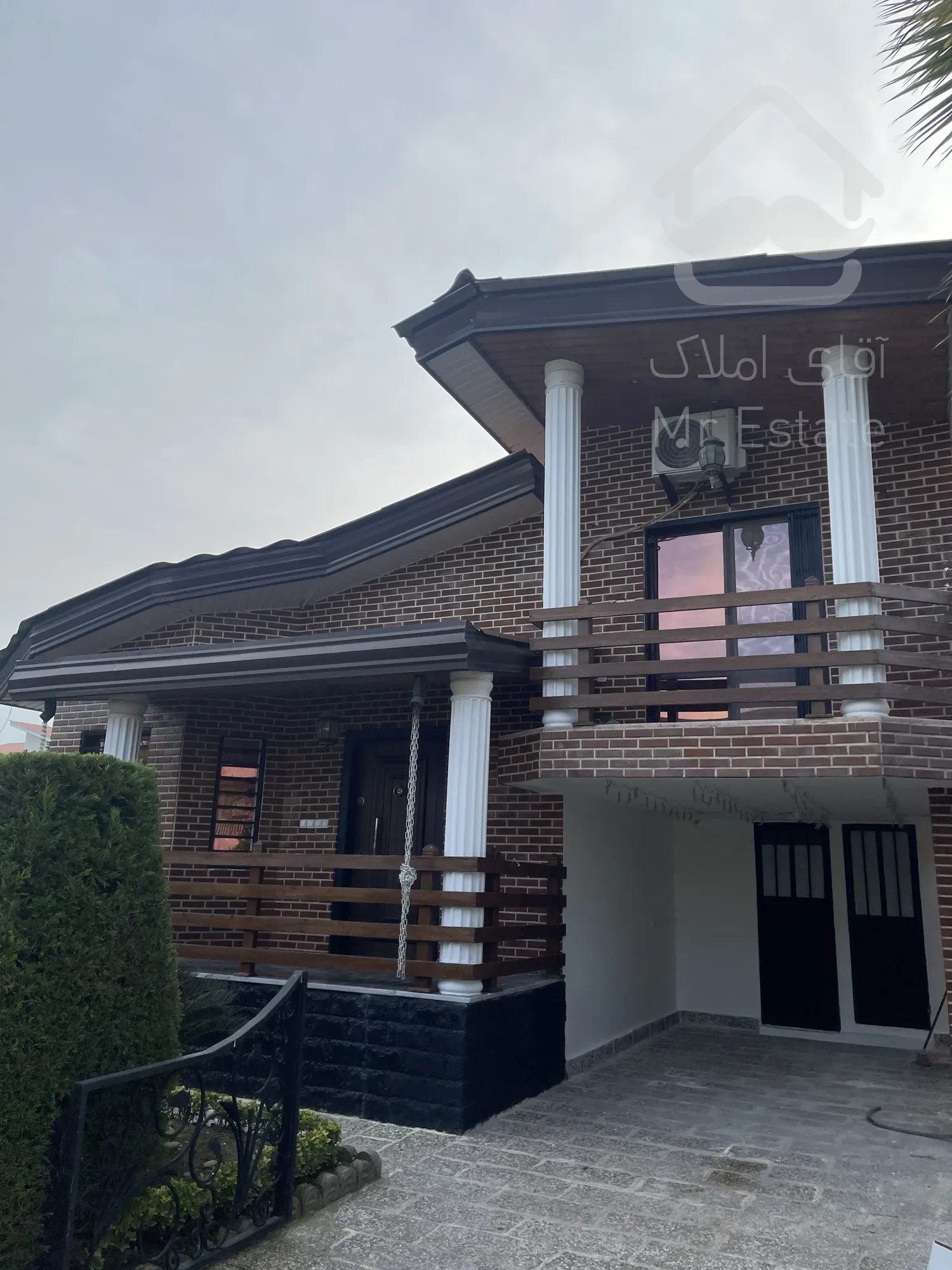 ۲۰۰ متر ویلا شهرکی در نوشهر