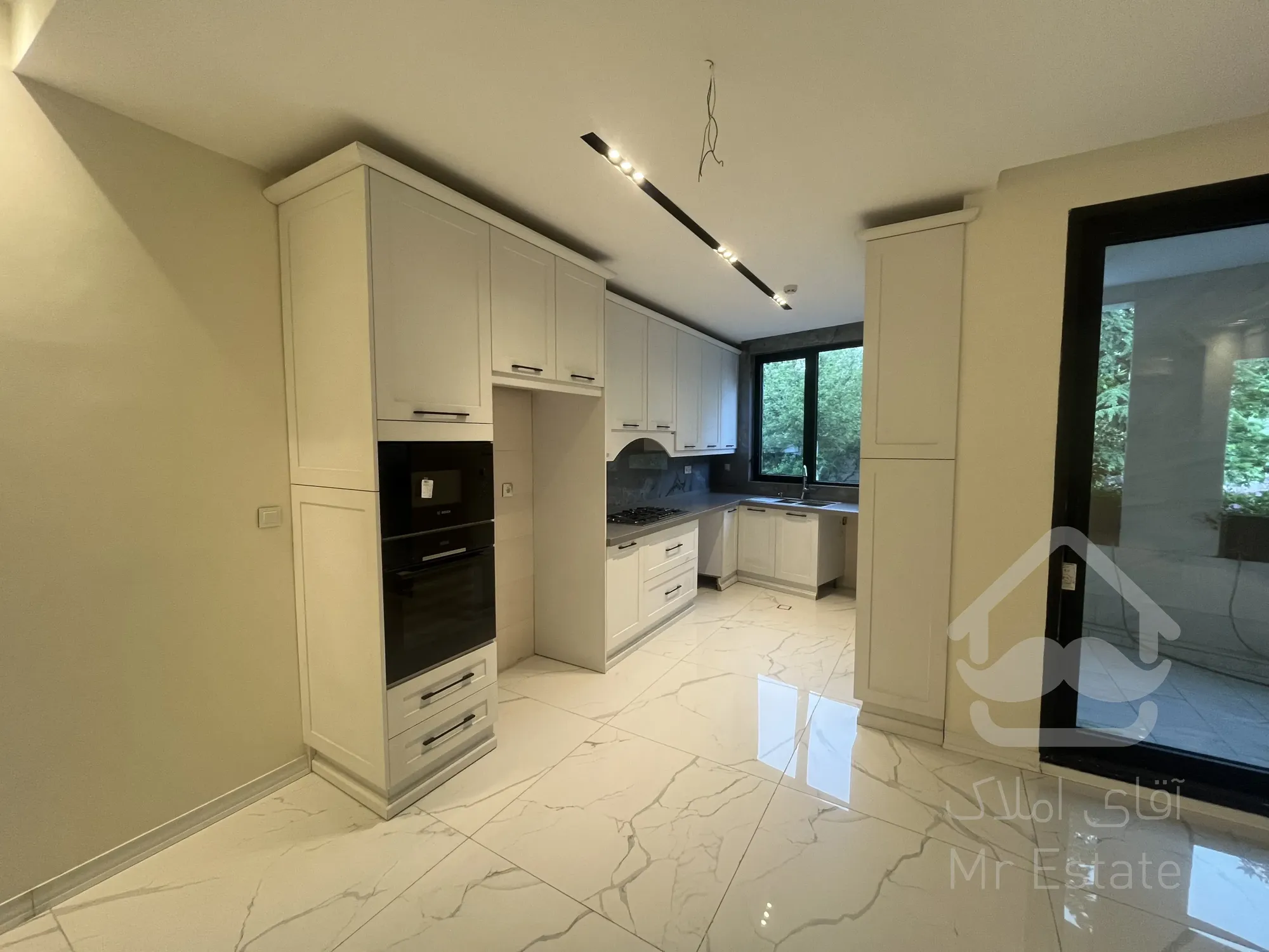 اجاره 150 متری دیباجی