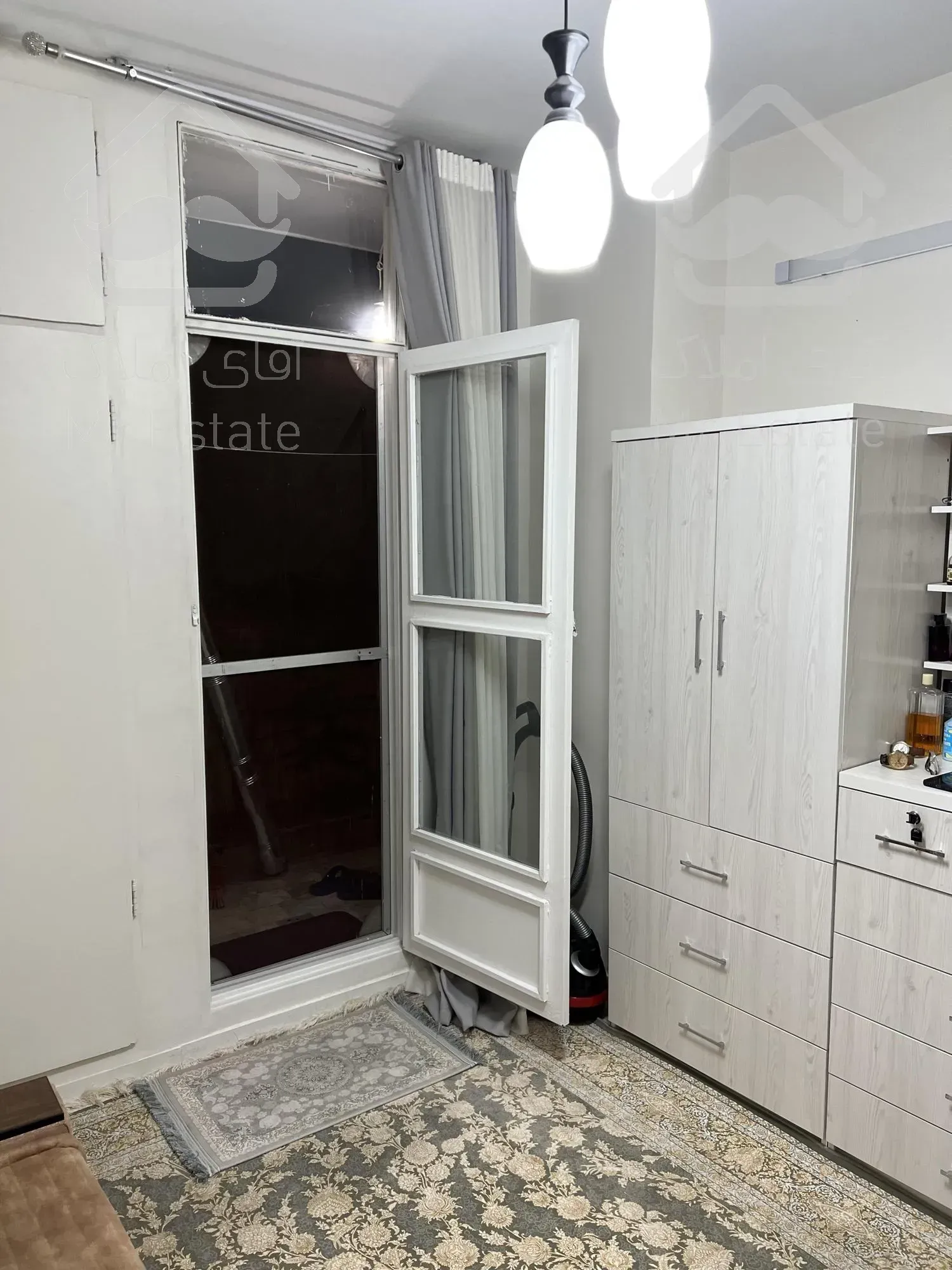 آپارتمان ۴۸ متری فول بازسازی بهترین لوکیشن شهریار