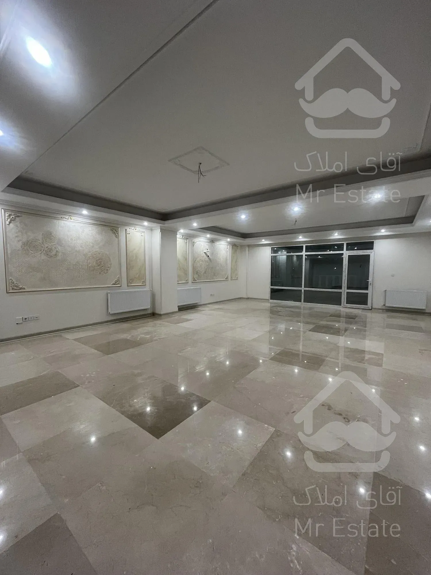 ۲۷۵ متر ، ۴ خواب ، پاسداران