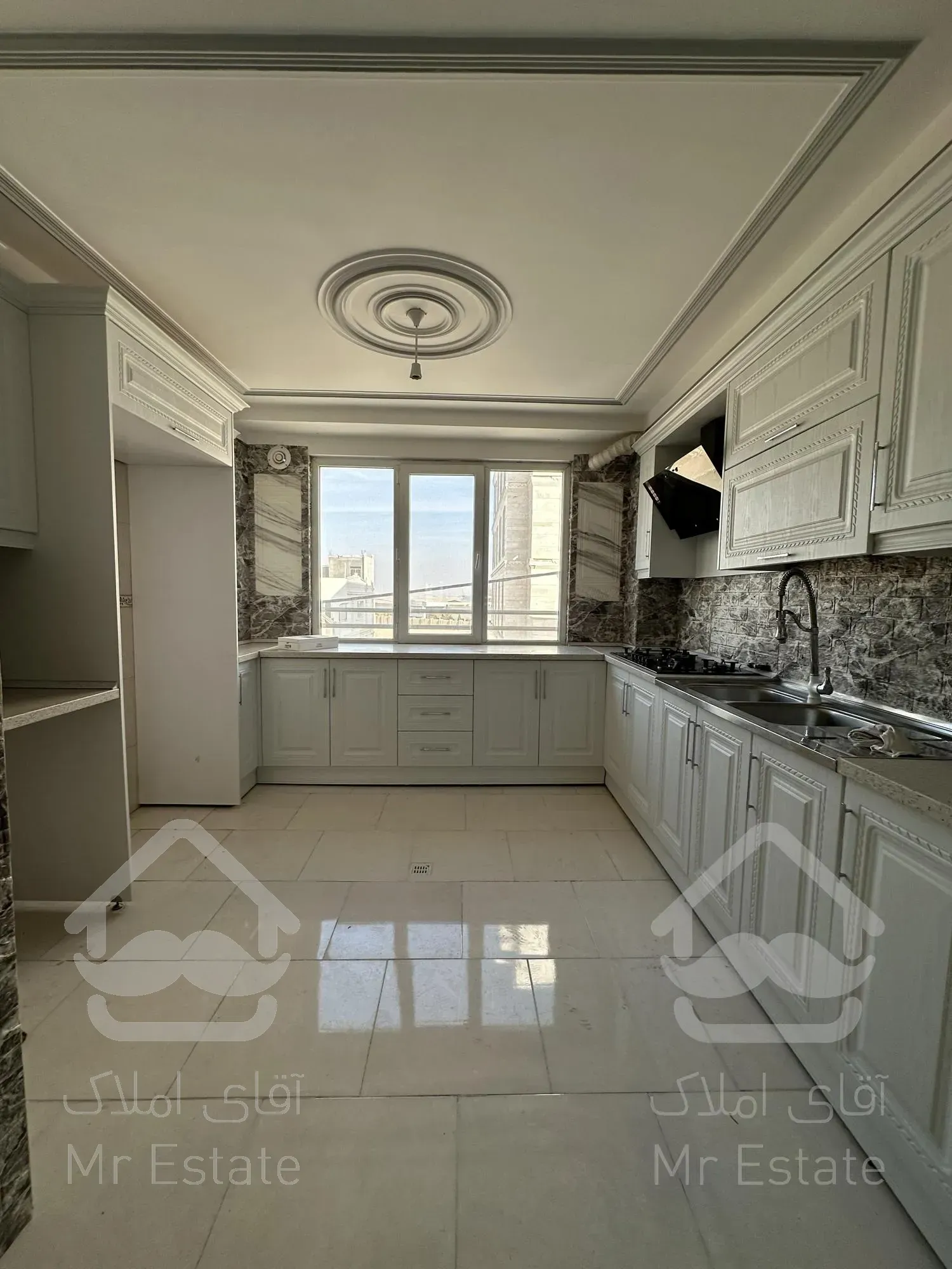 آپارتمان نوساز تک خواب در پیشوا