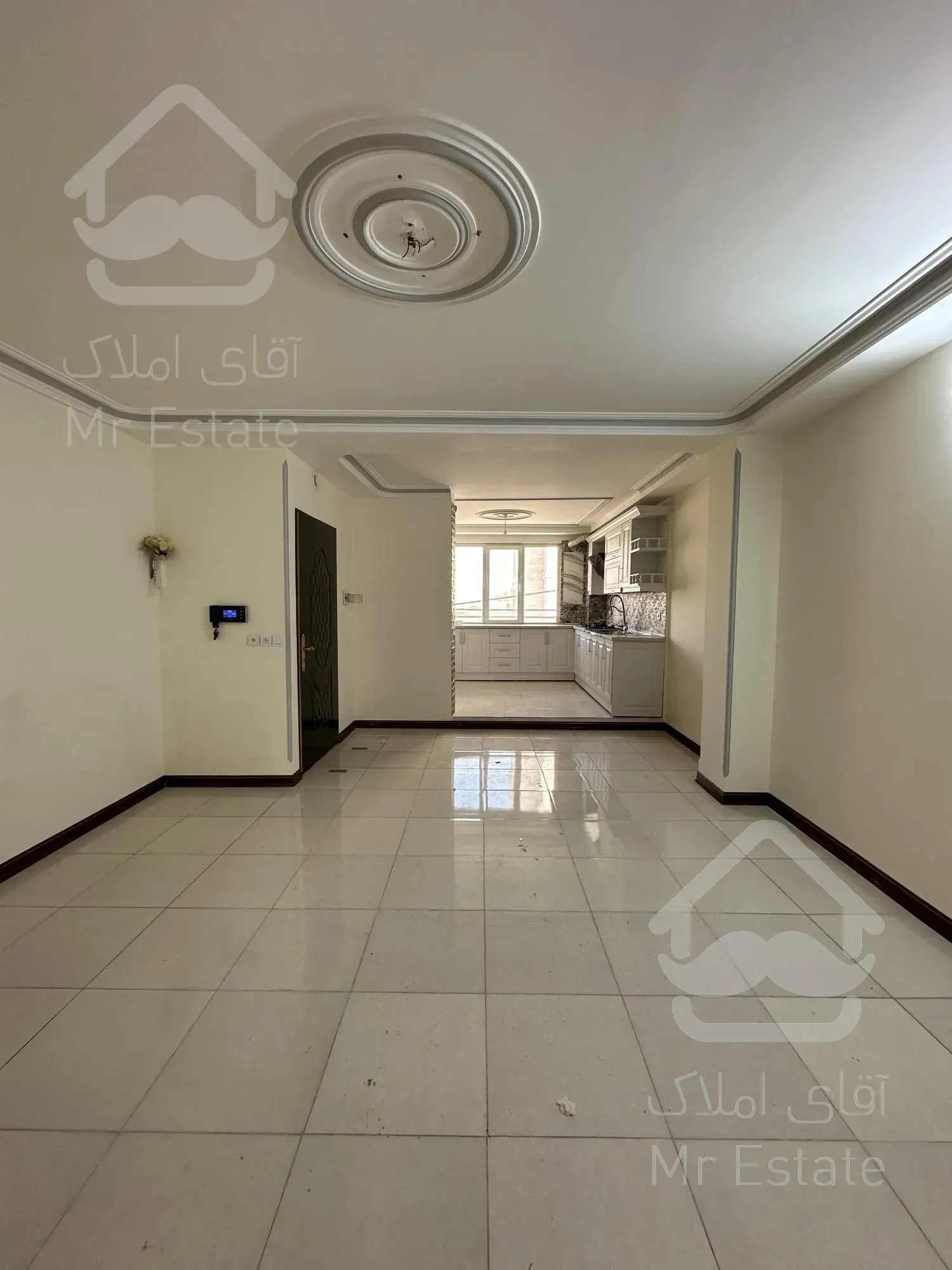 آپارتمان نوساز تک خواب در پیشوا