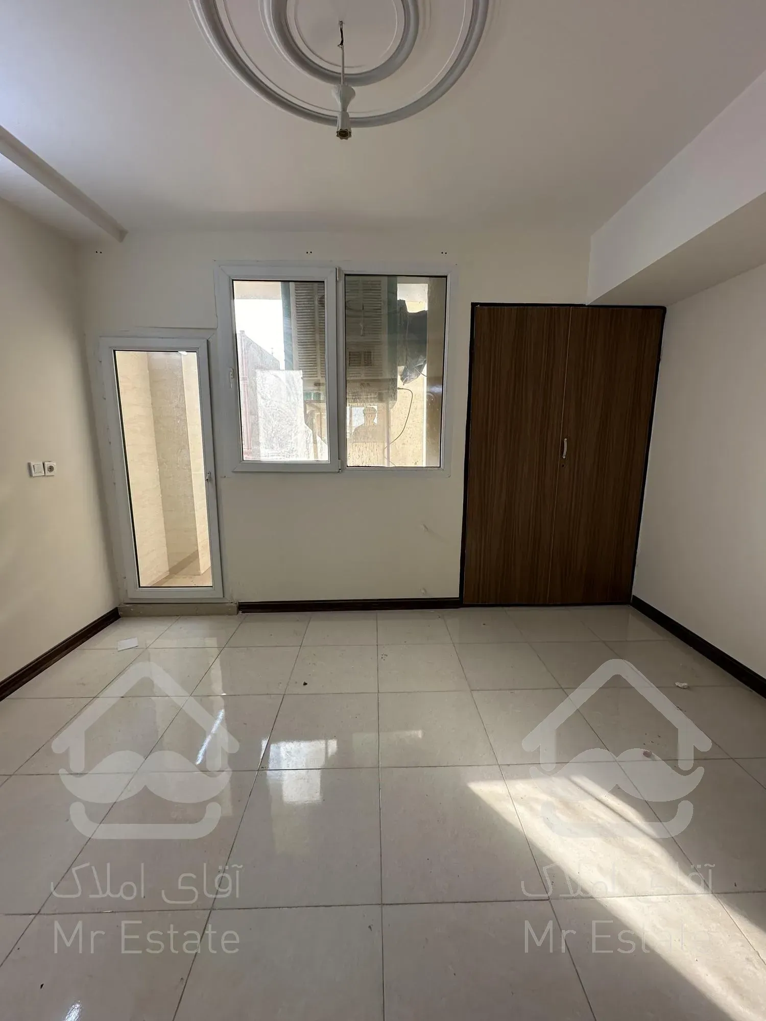 آپارتمان نوساز تک خواب در پیشوا