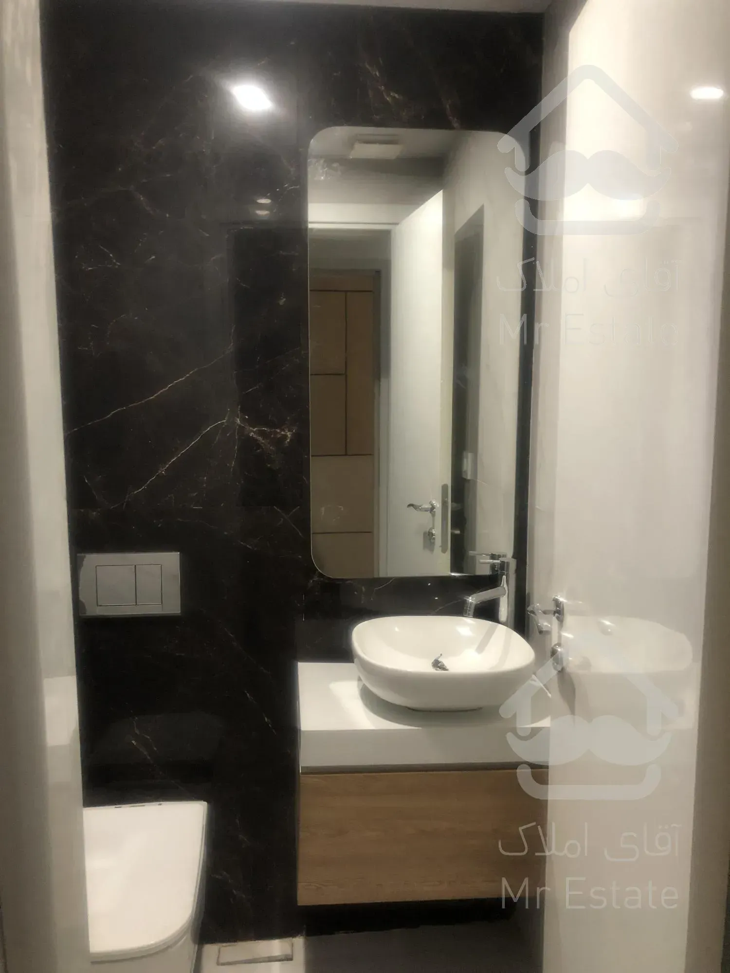 اجاره آپارتمان در رویال پلاس پونک