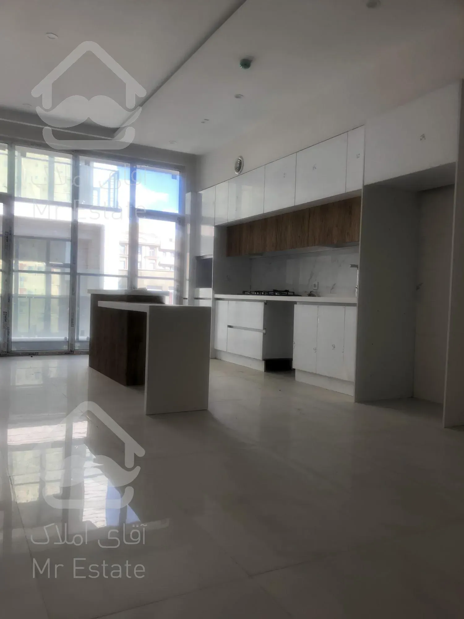 اجاره آپارتمان 2 تا 4خواب در برج با مشاعات آبی در پونک