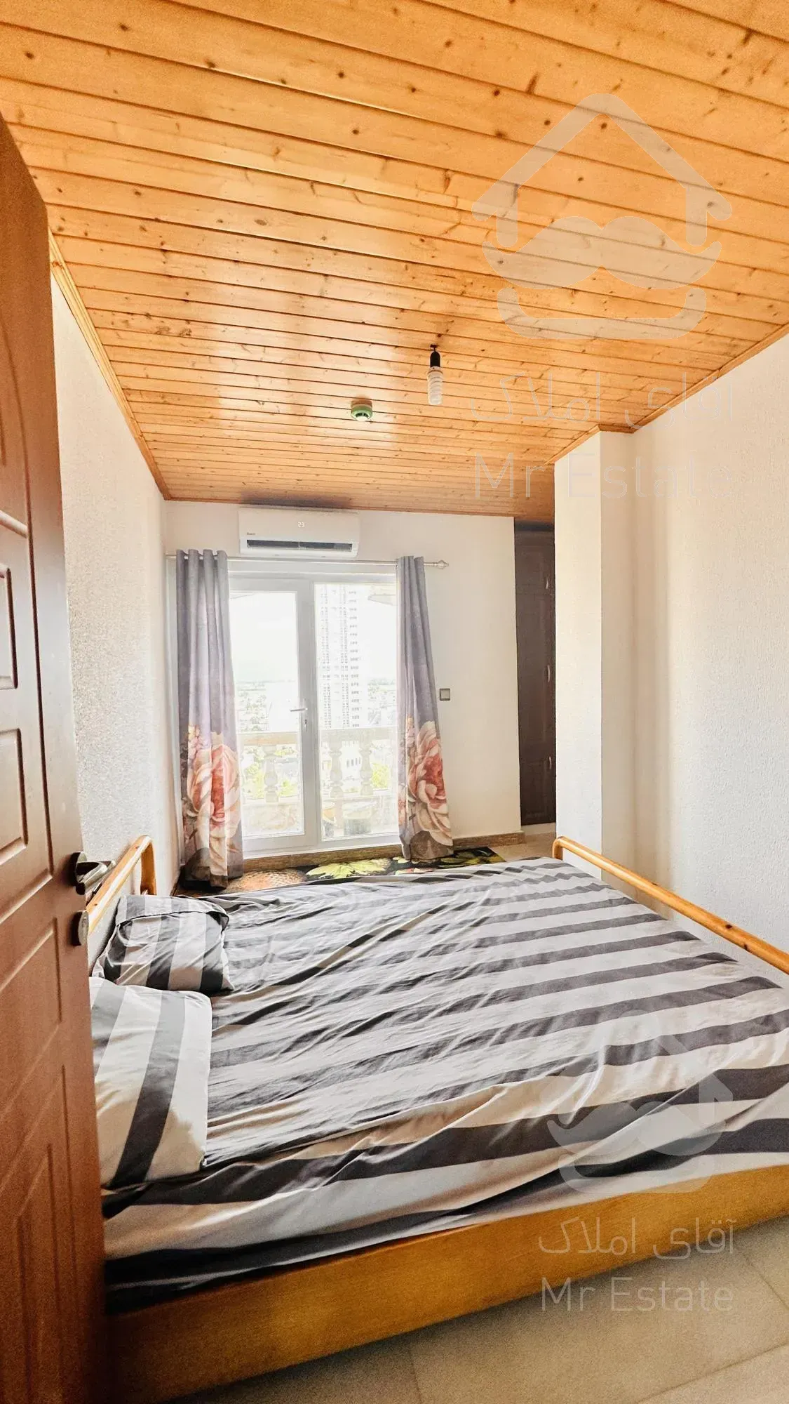 آپارتمان ۲۰۵ متری پلاک اول