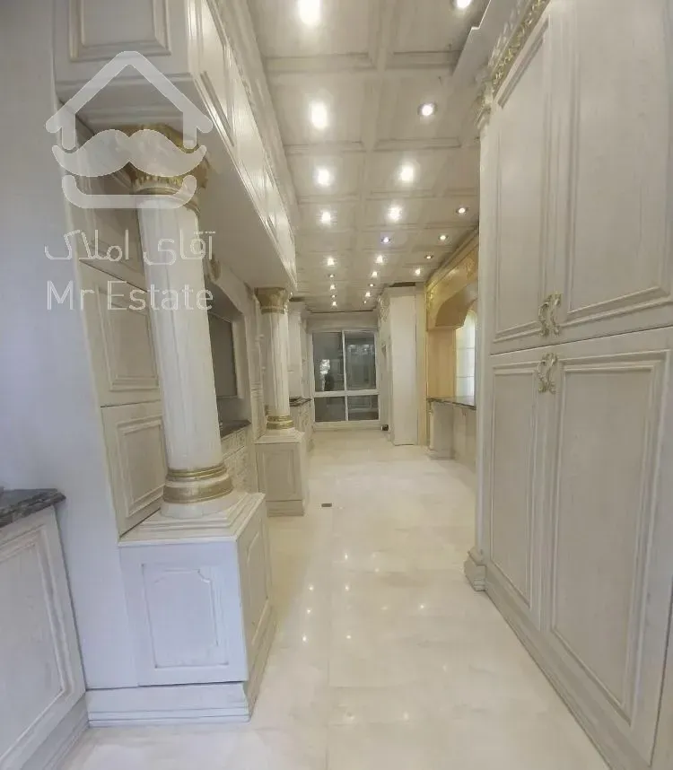 آپارتمان سه خوابه/۱۴۰ متر/تکمیل/نیایش شیراز