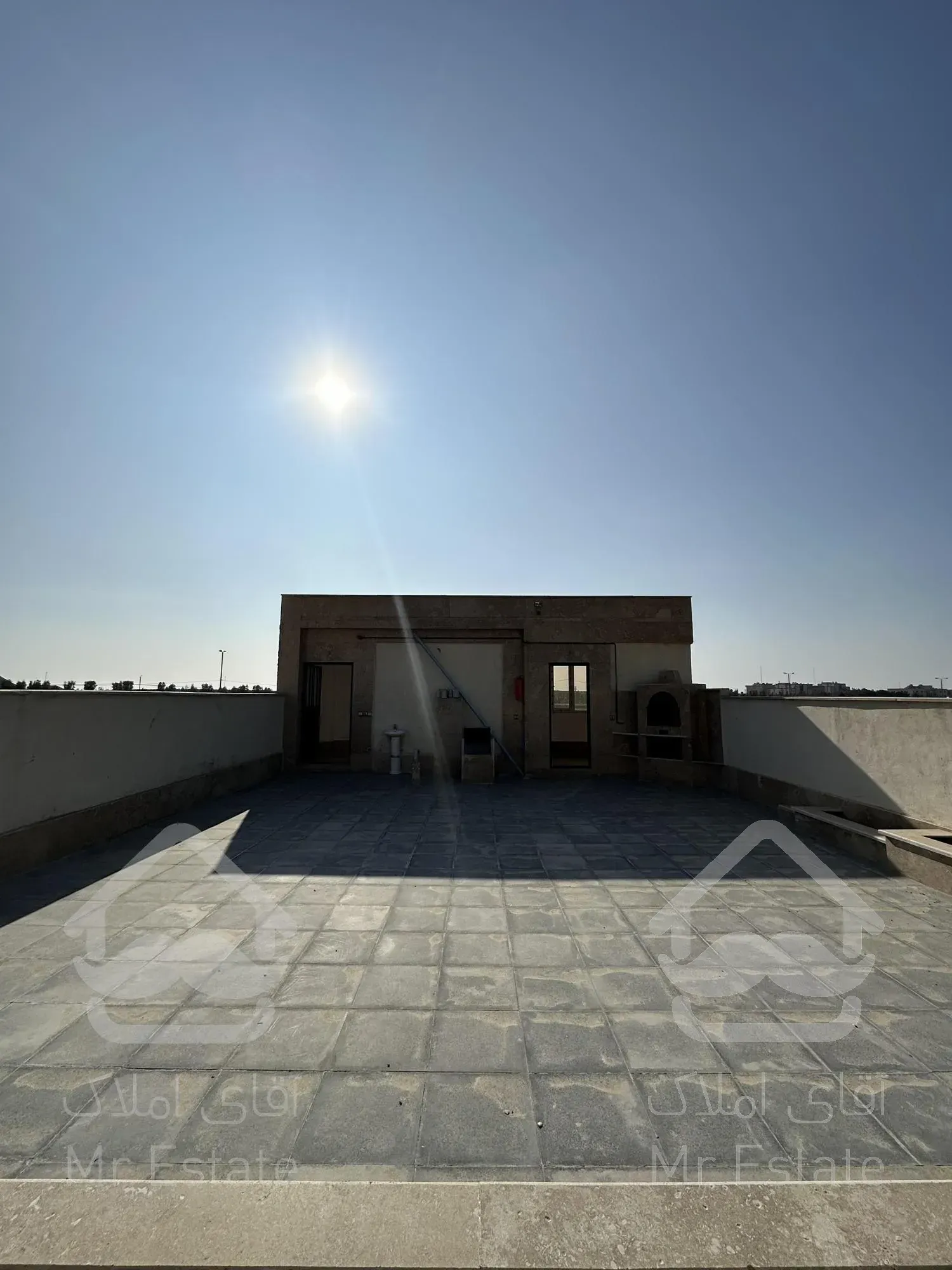 300 متر آپارتمان نوساز پیشوا