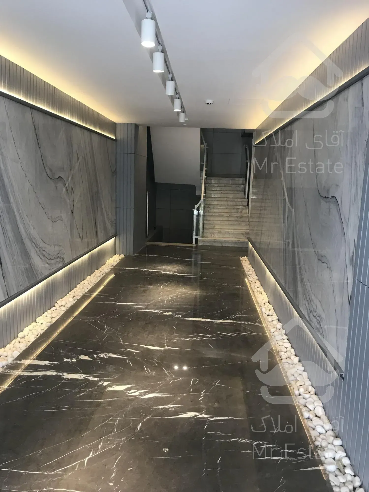 تک واحدی/۴ خوابه/فول مشاعات/قدوسی غربی