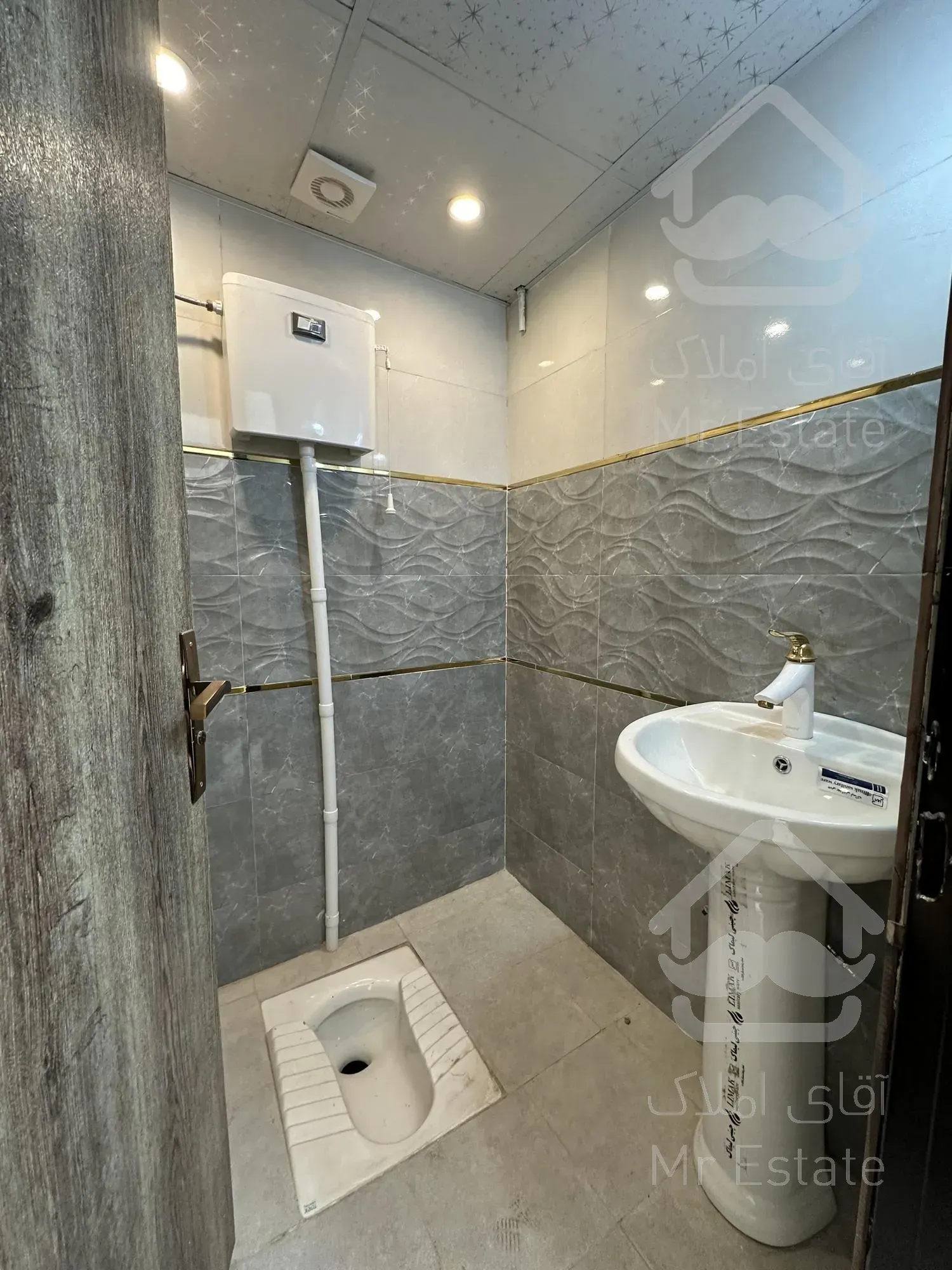 300 متر آپارتمان نوساز پیشوا