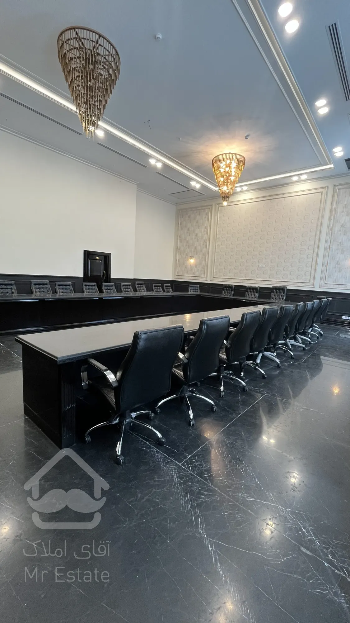 فروش واحد اداری 169 متری مدرن سند اداری در رونیکا پالاس غروی