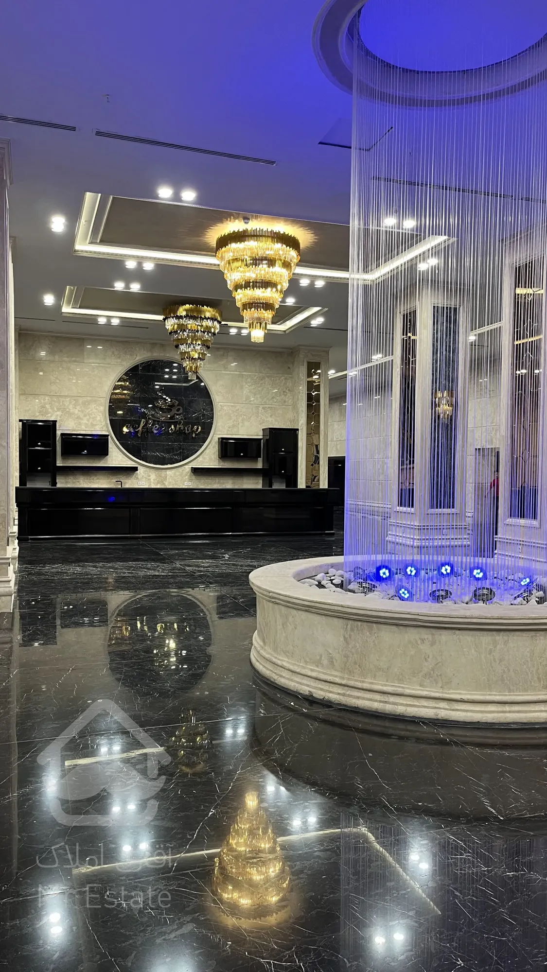 پیش فروش واحد تجاری 31 متری لوکس در رونیکامال،امضایی مدرن در قلب پونک