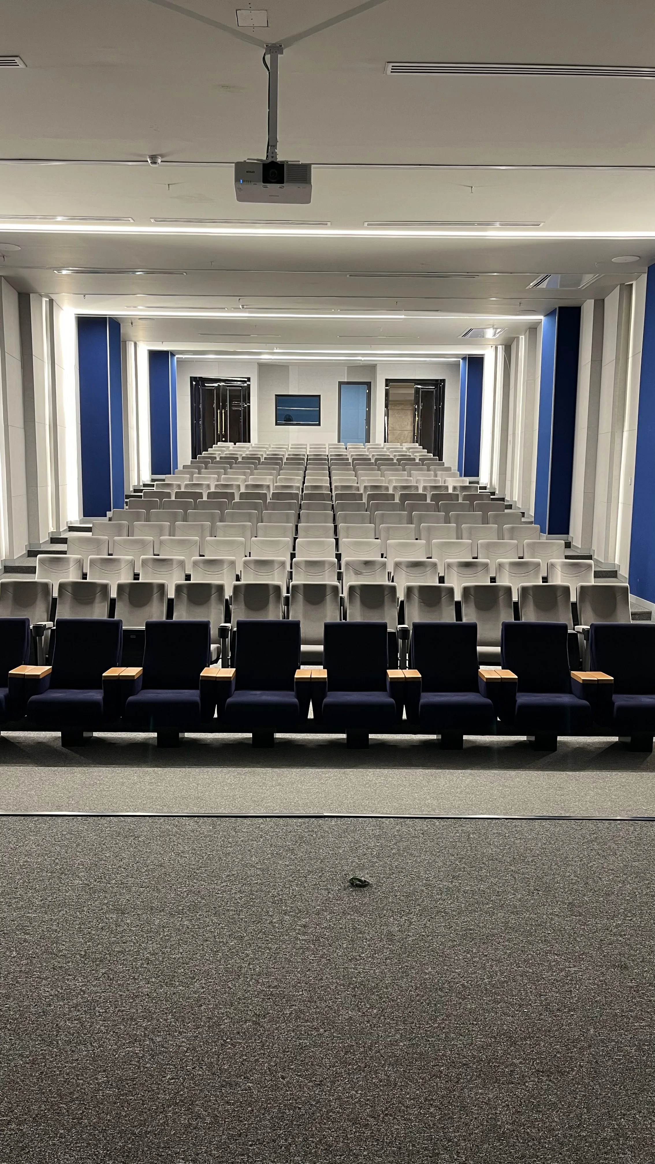 فروش واحد اداری 85متری در پونک