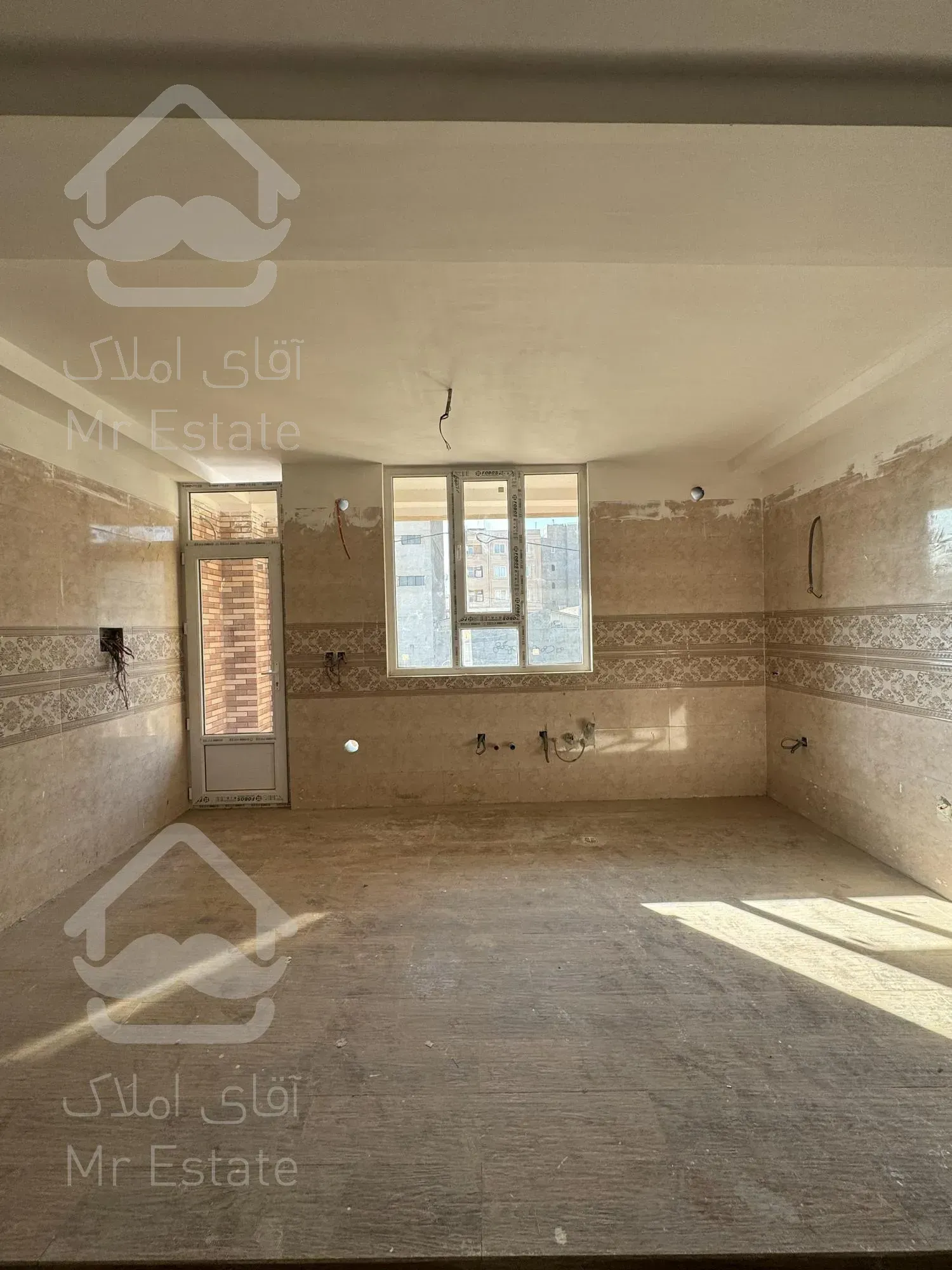 ۸۵ متر نوساز کلید نخورده پیشوا