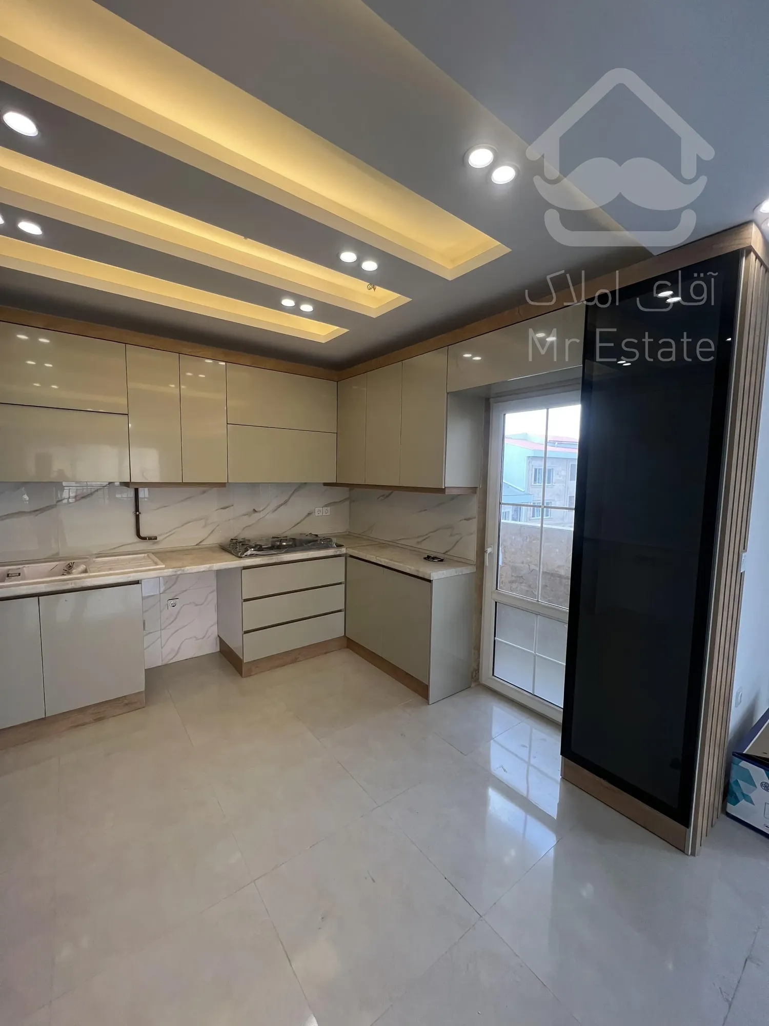 فروش آپارتمان ۱۵۲ متری سند دار