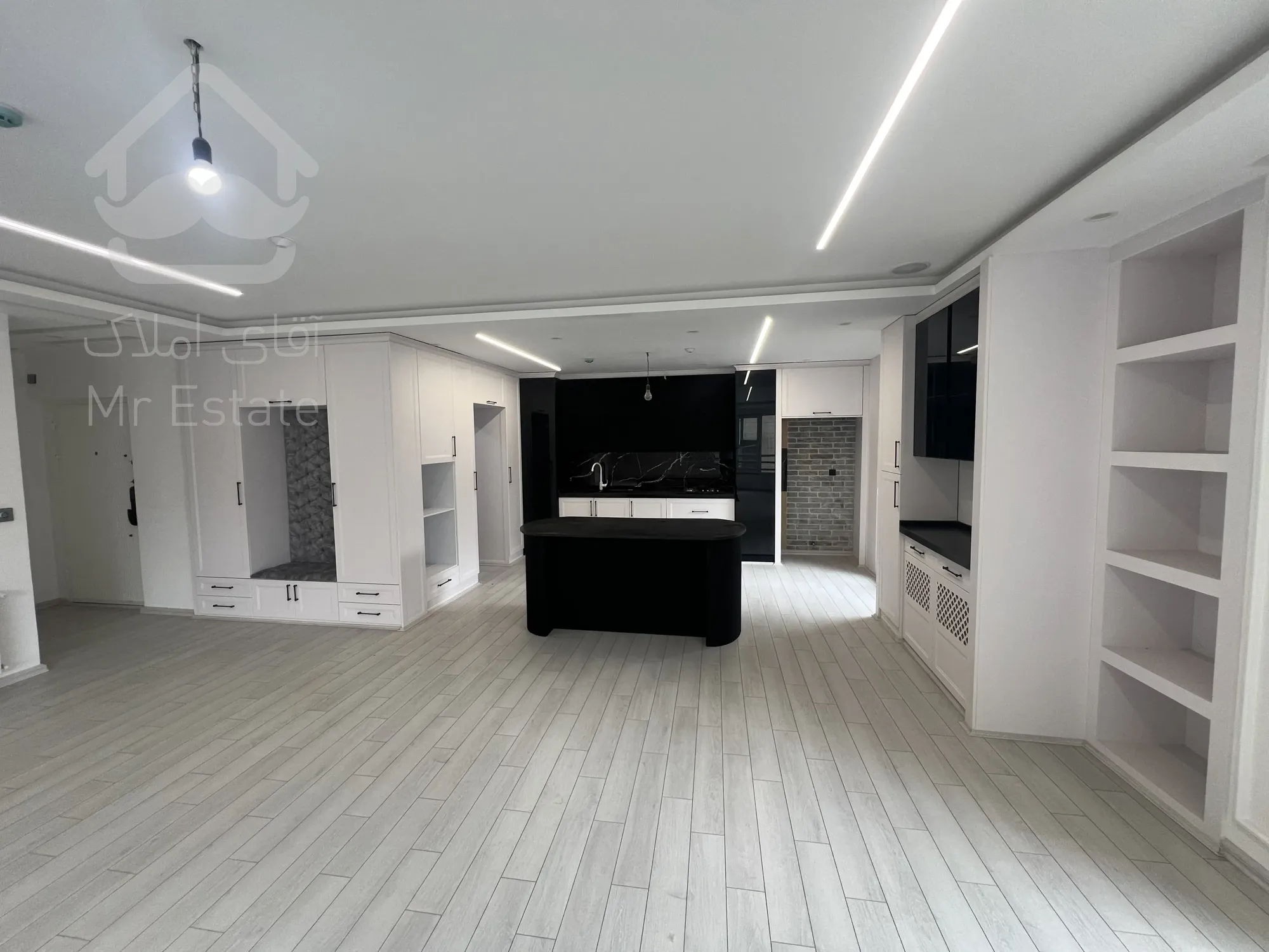 اپارتمان کلید نخورده