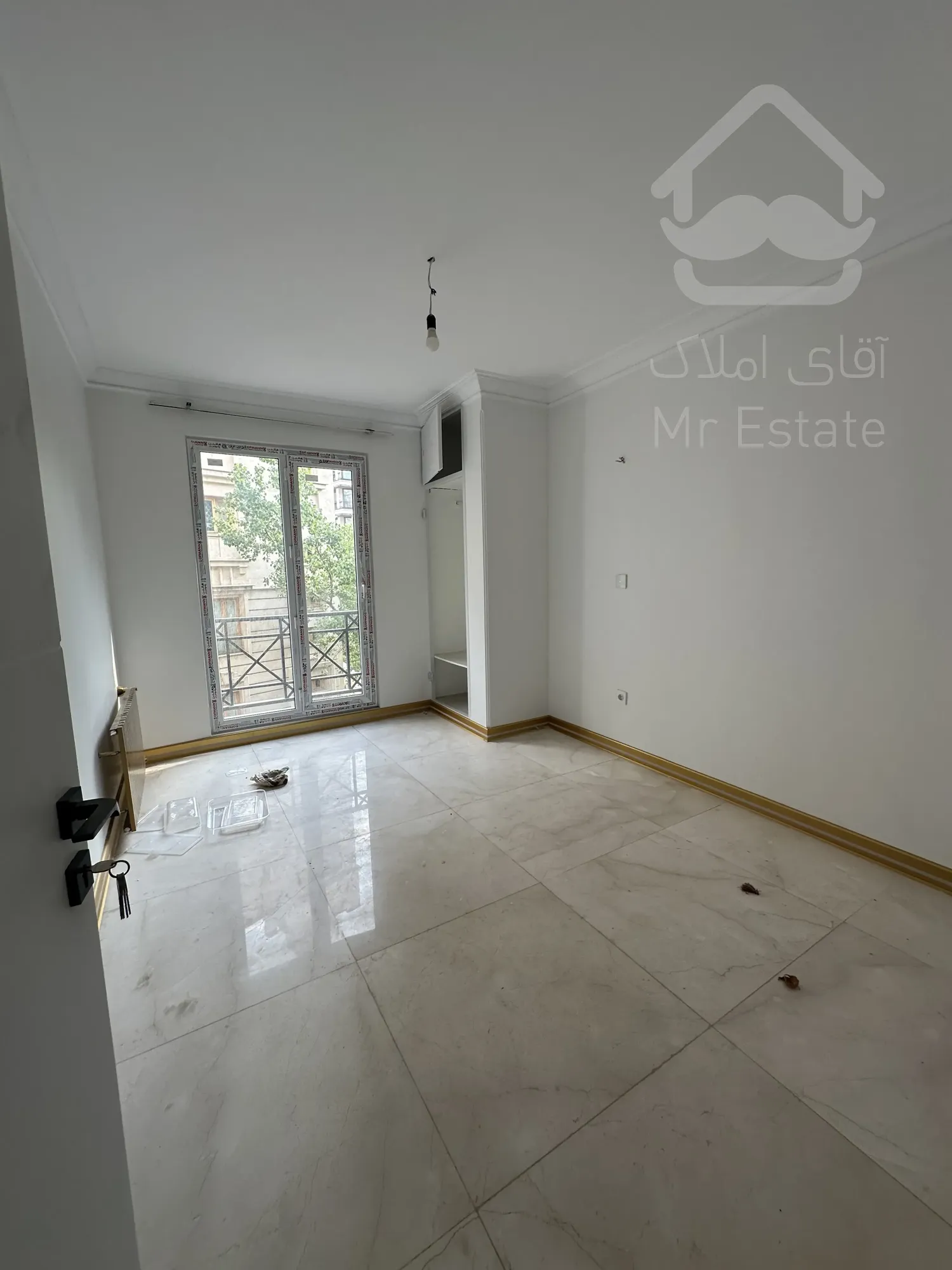 ۱۶۰متر نیاوران عمار