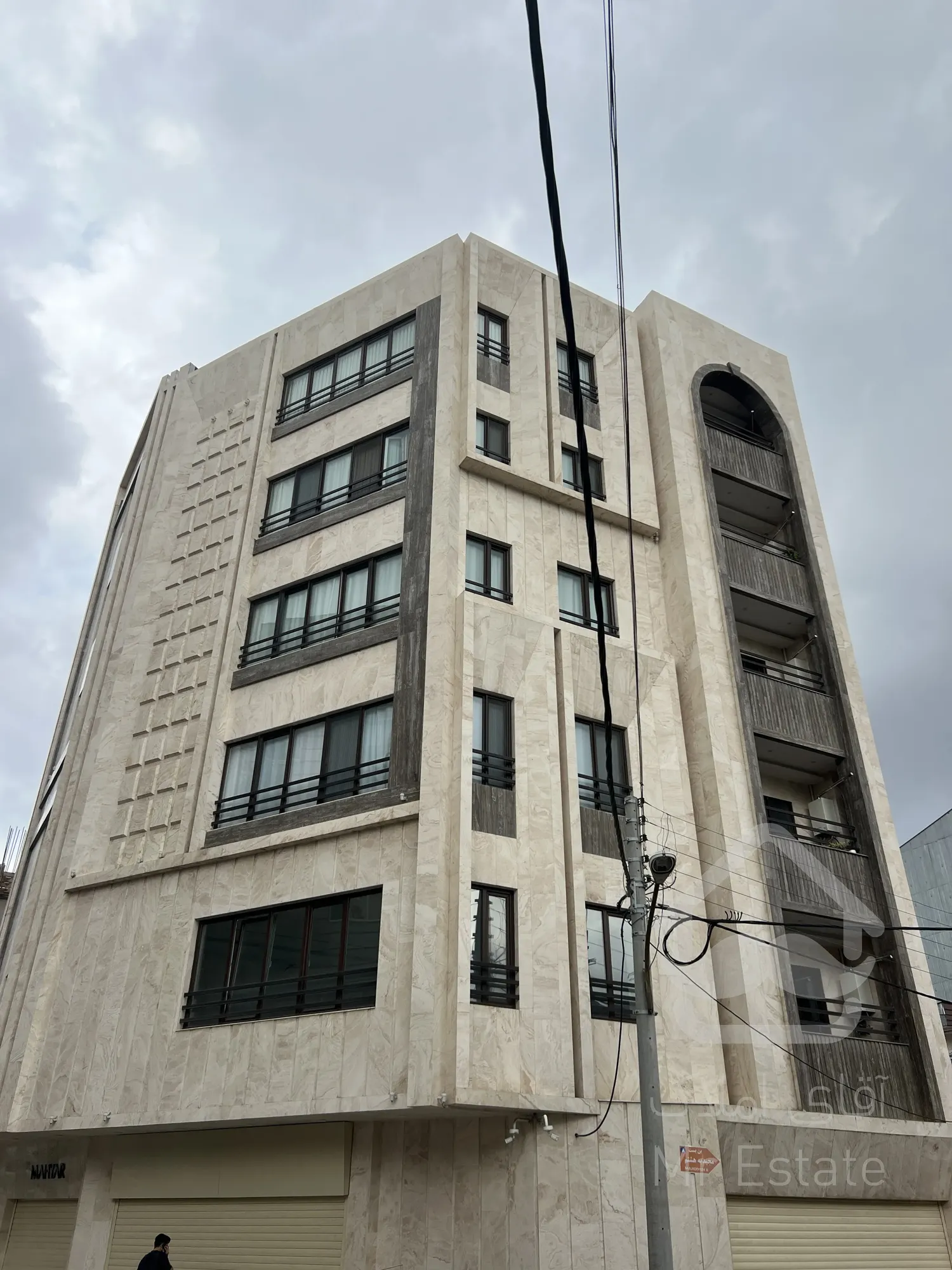 اپارتمان کلید نخورده