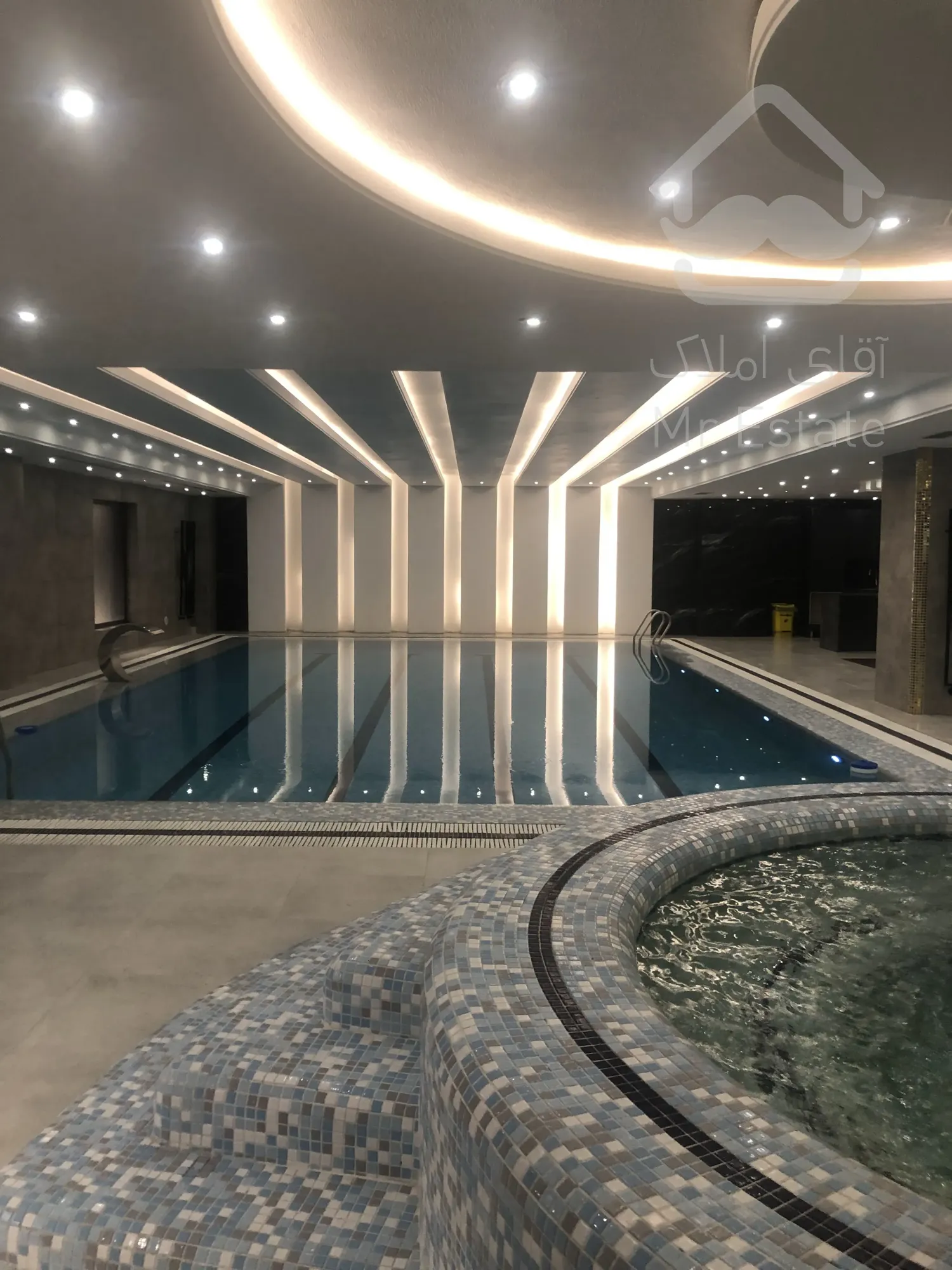 فروش واحد 114 متری دوخواب خوش نقشه رونیکاپالاس لاله