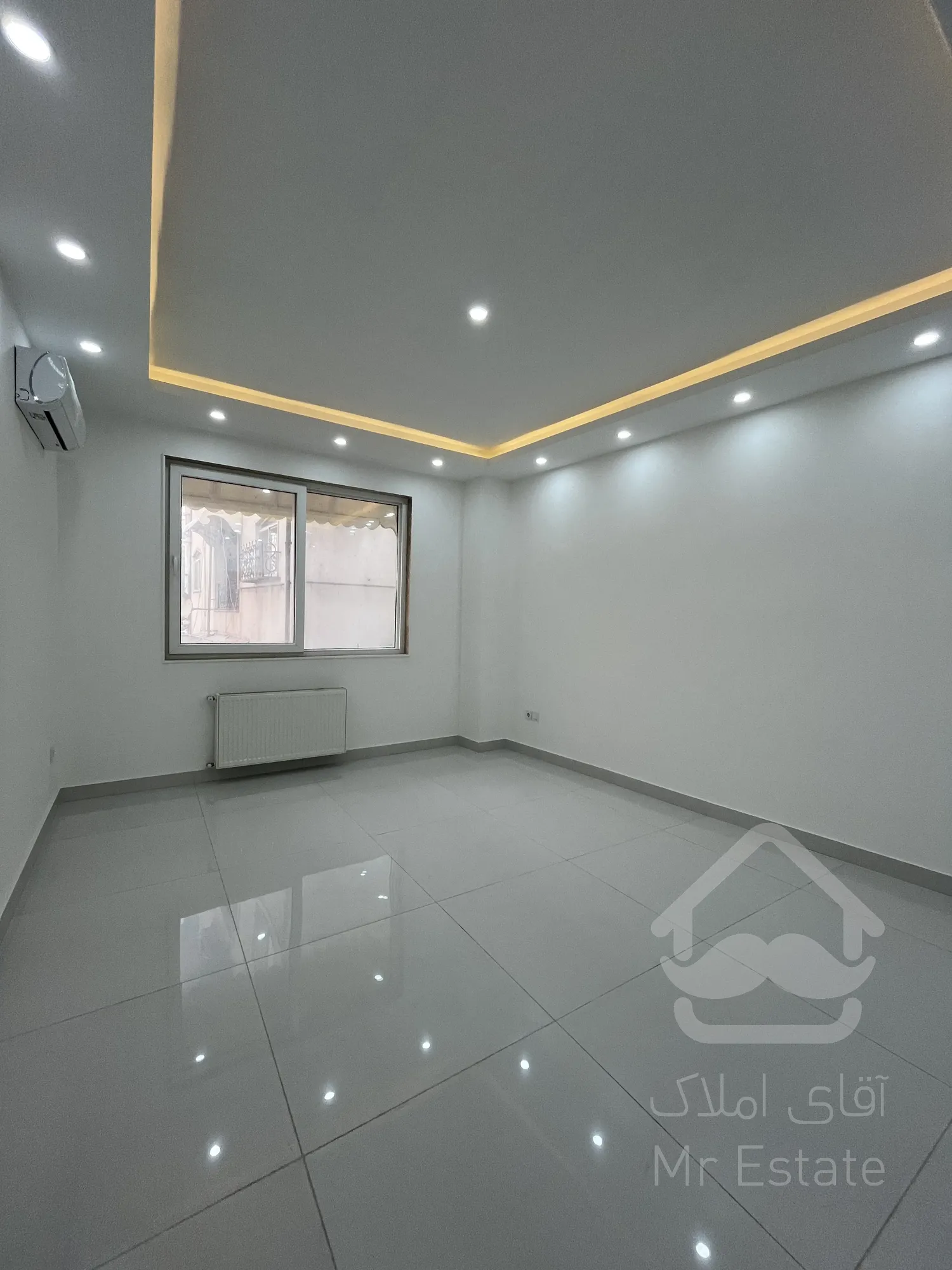 فروش آپارتمان ۲۲۵ متری سی متری تک واحدی ۴ خوابه