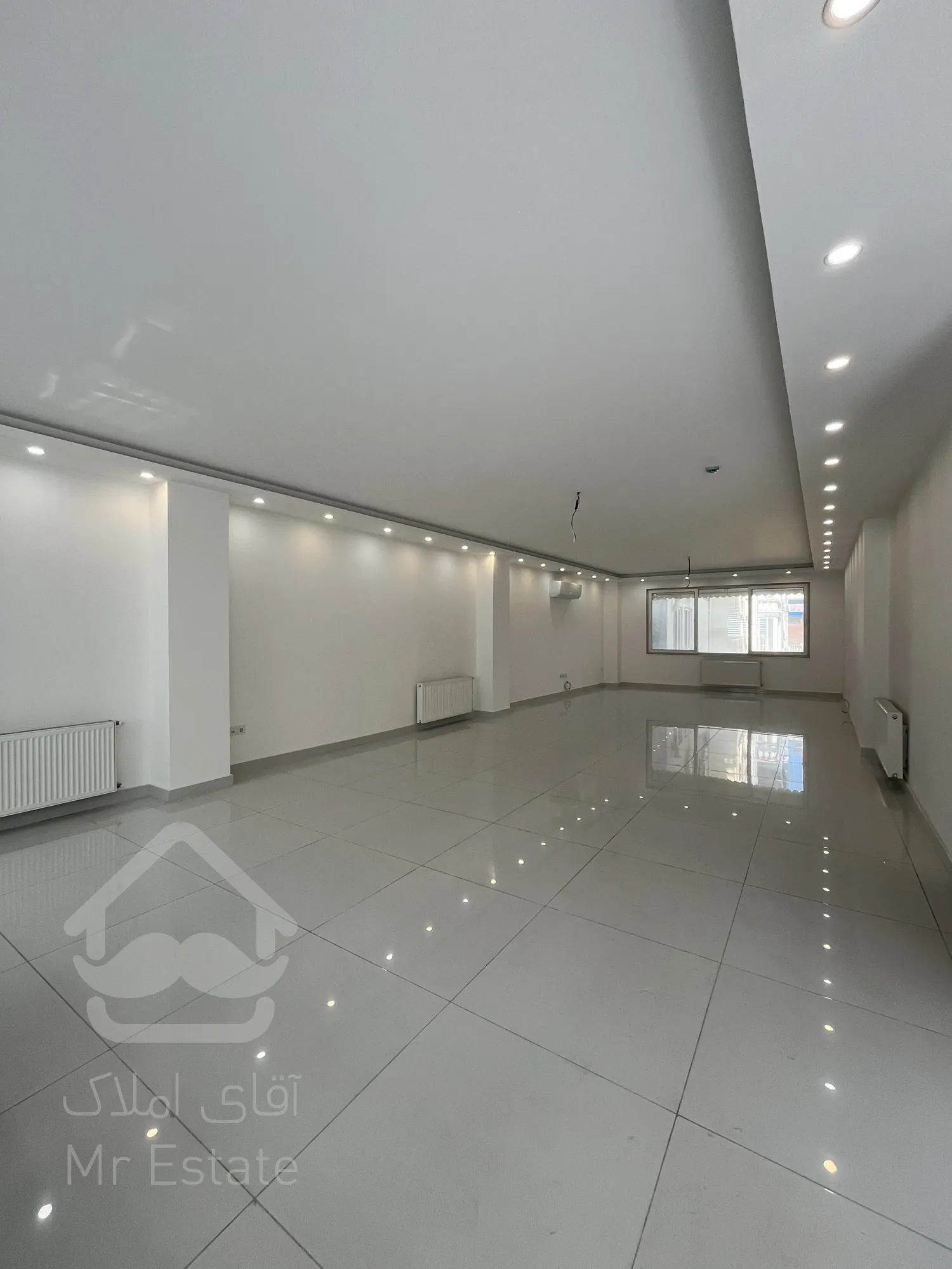 فروش آپارتمان ۲۲۵ متری سی متری تک واحدی ۴ خوابه