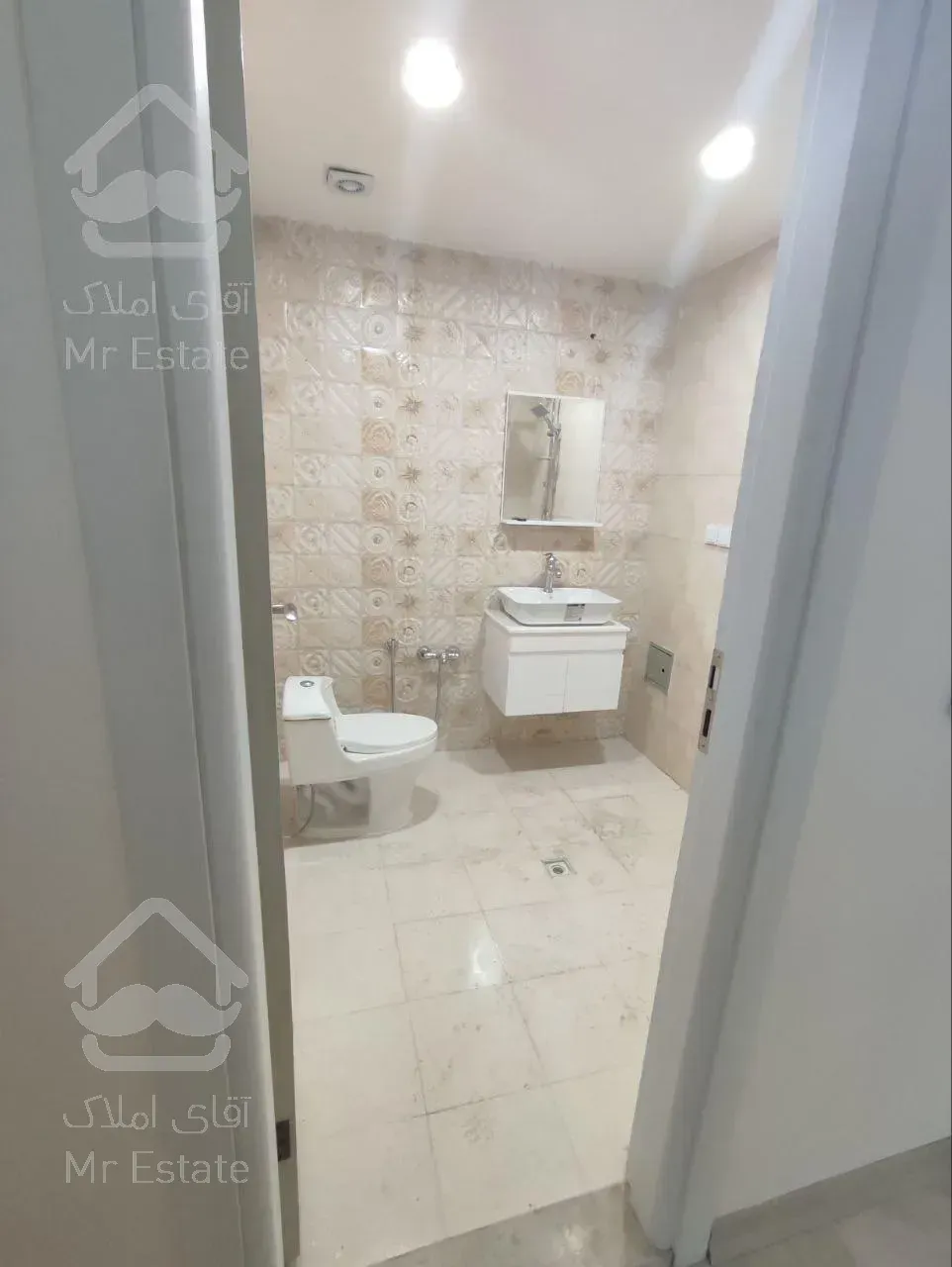 ۱۱۵ متر کلید نخورده اقامتی دلنشین با منظره ای ابدی