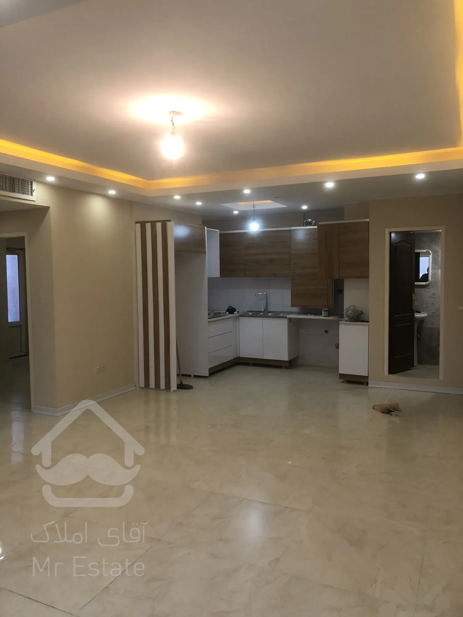 آپارتمان مهستان فاز ۷