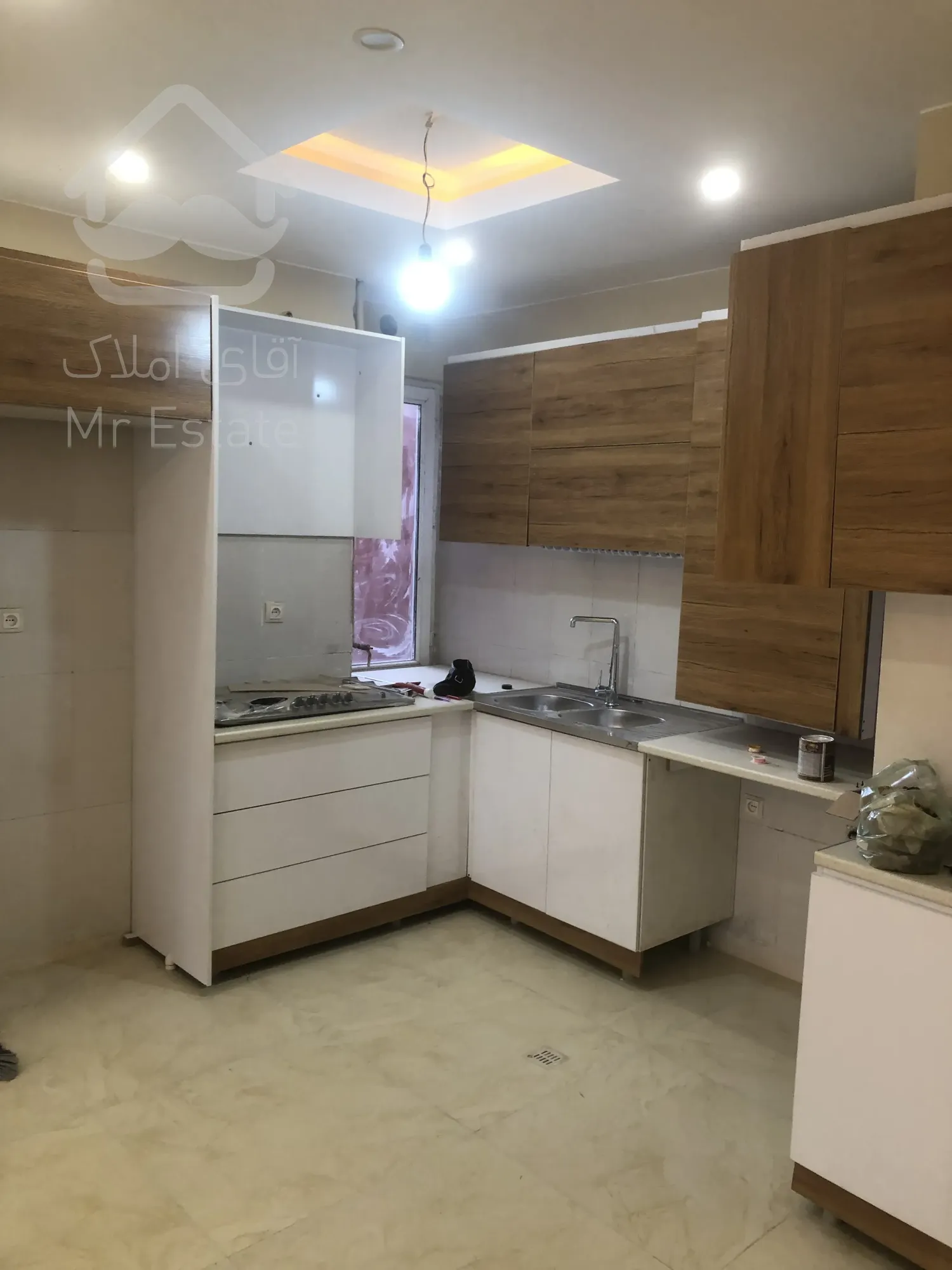 آپارتمان مهستان فاز ۷