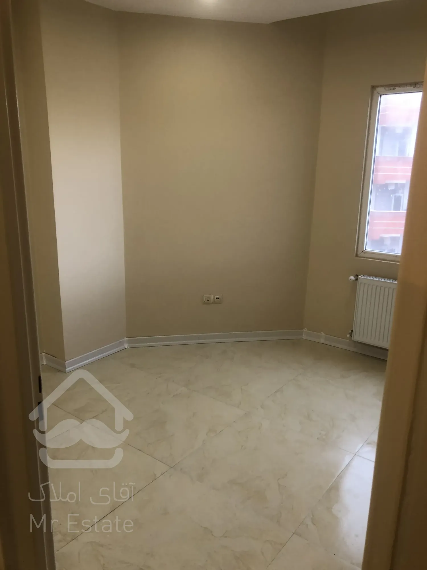 آپارتمان مهستان فاز ۷