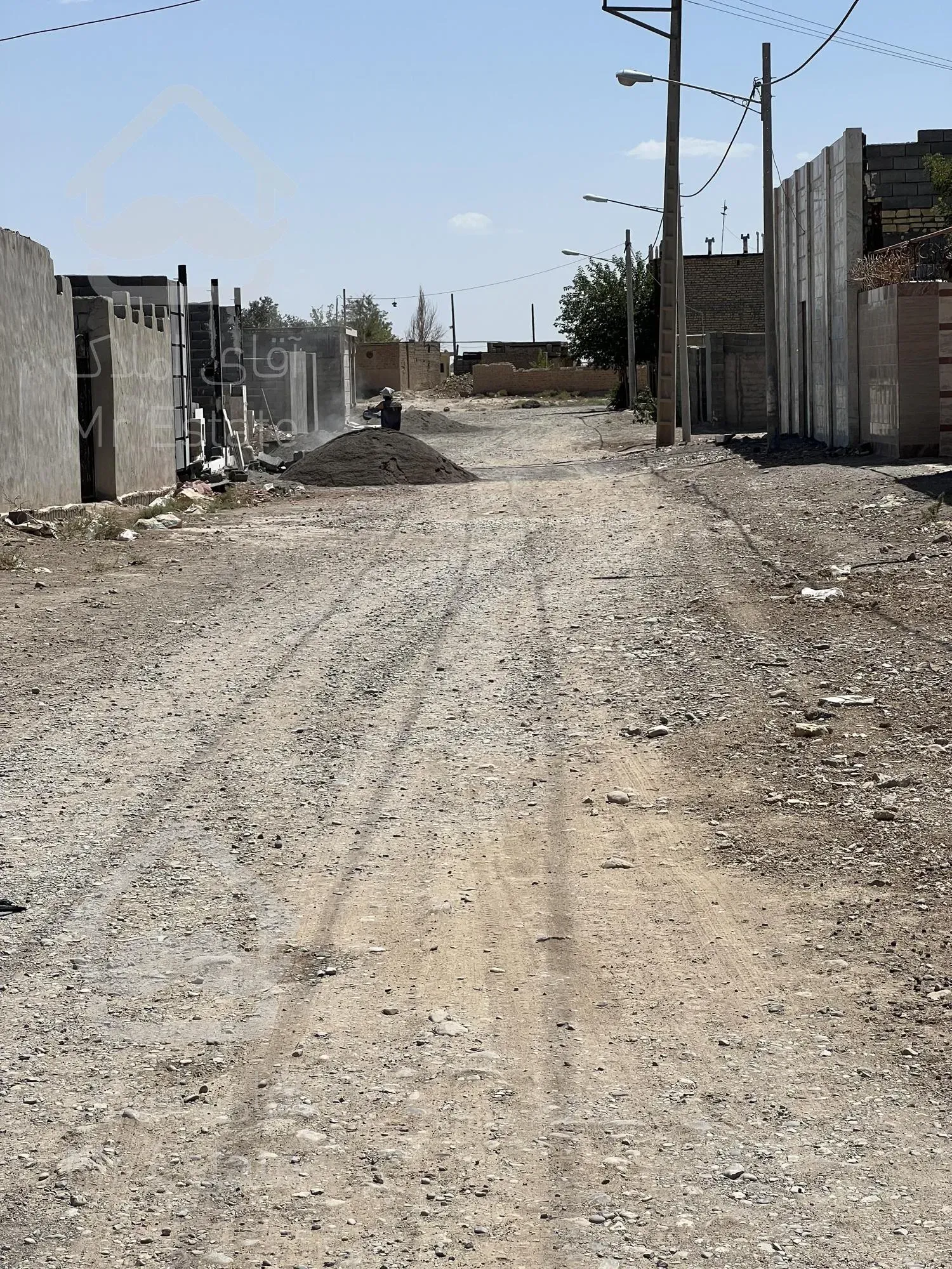 زمین ۱۶۰ متری - کاربری مسکونی - آرامگاه فردوسی