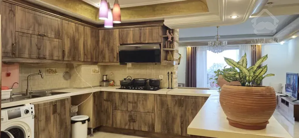 اپارتمان ۲خوابه ۱۳۳متری واحد لوکس و نورگیر و ویو عالی