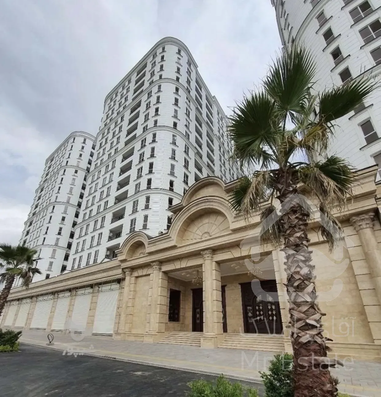 رونیکا کوهک / حاج‌رحیم قربانی / شرایط ویژه برج باغ