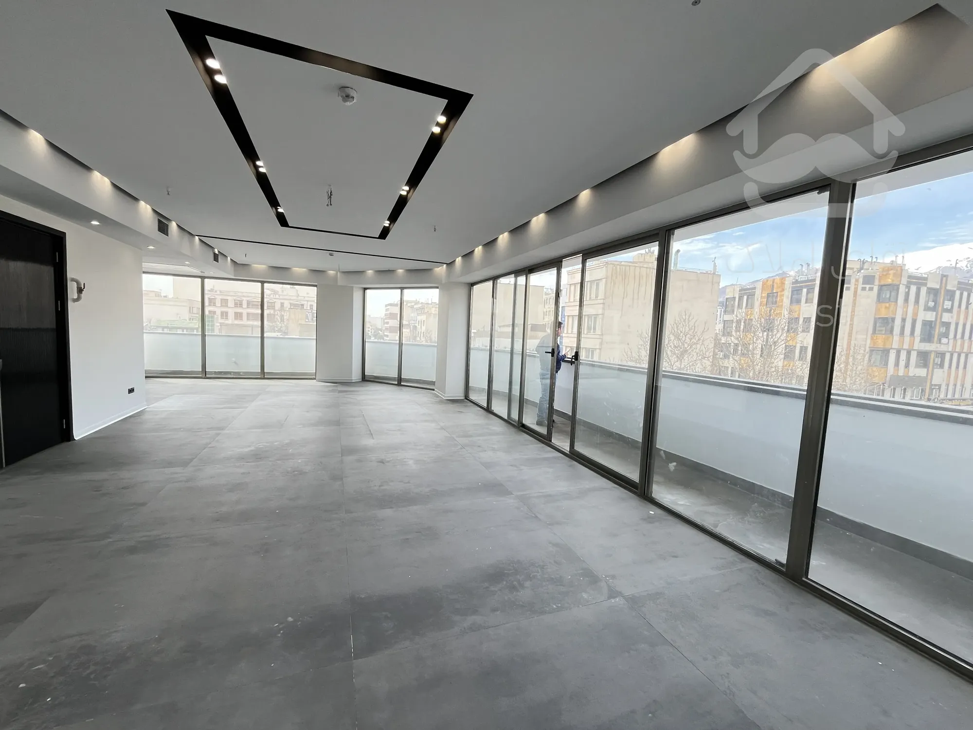 اجاره 140 متر اختیاریه